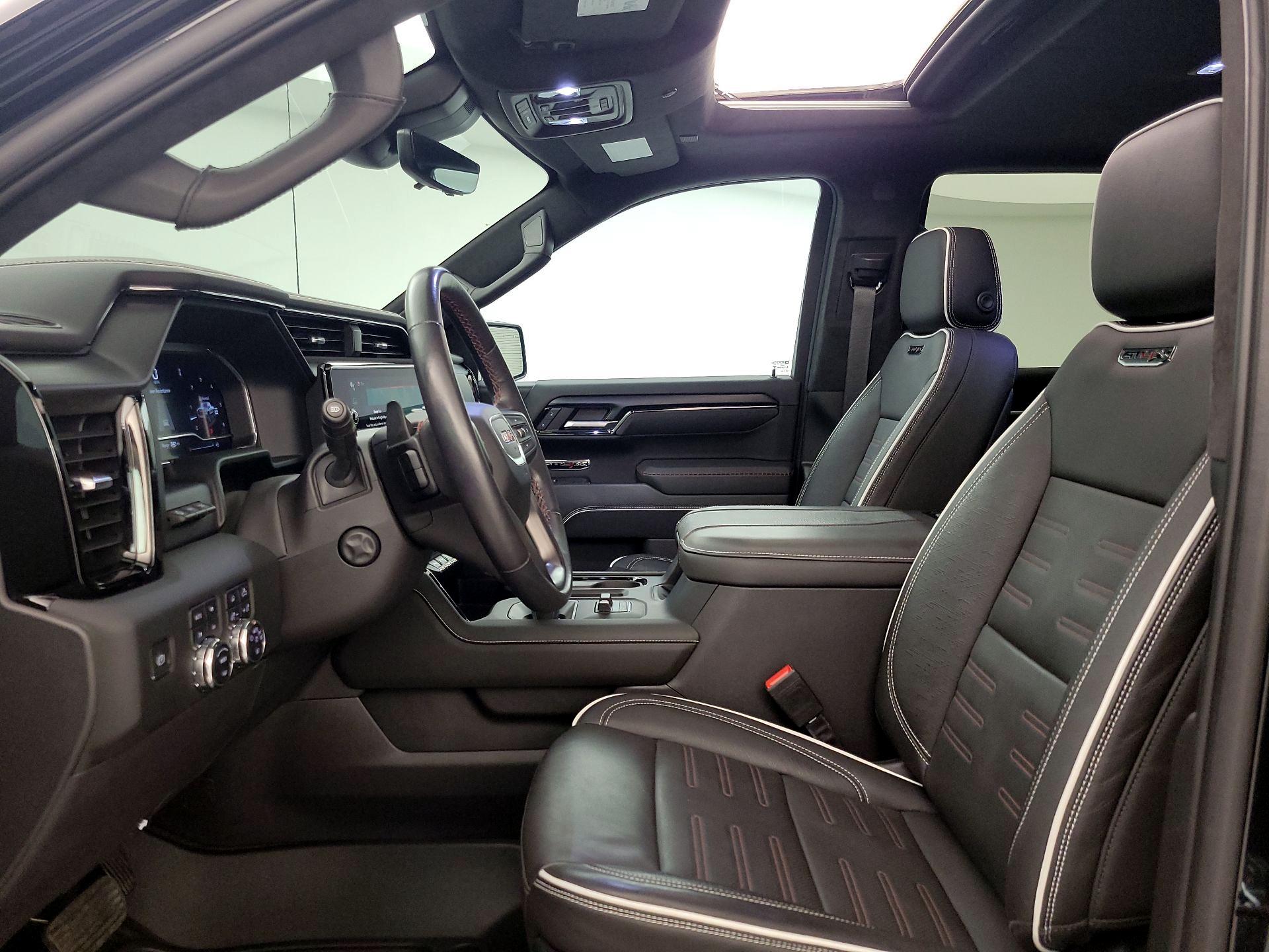 Thumbnail: 2023 GMC Sierra 1500 - 11