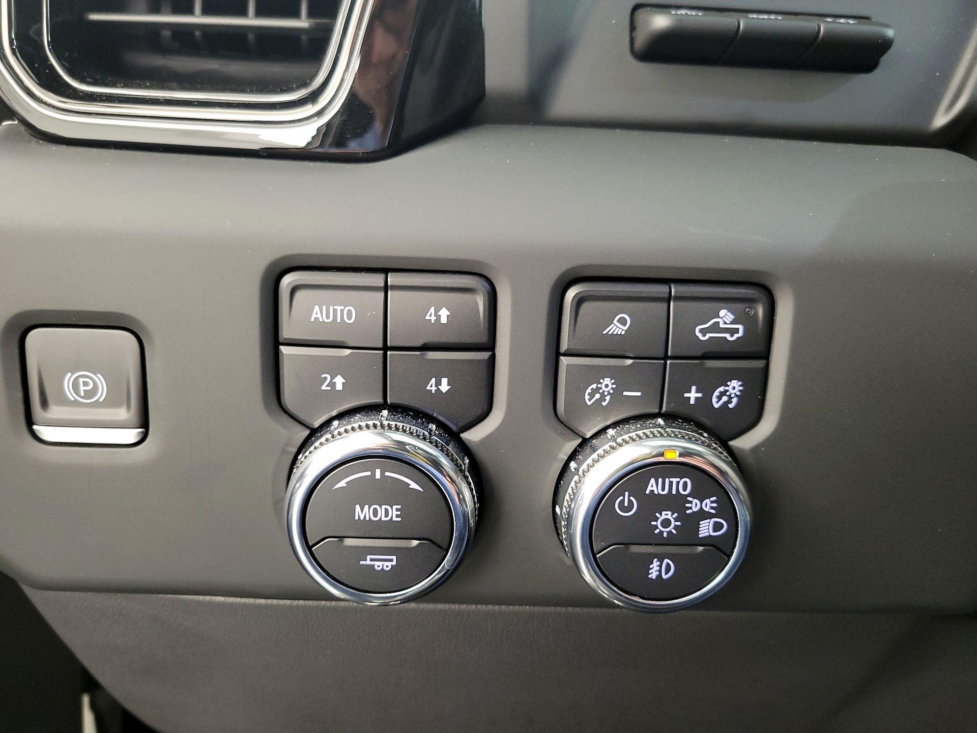 Thumbnail: 2023 GMC Sierra 1500 - 13