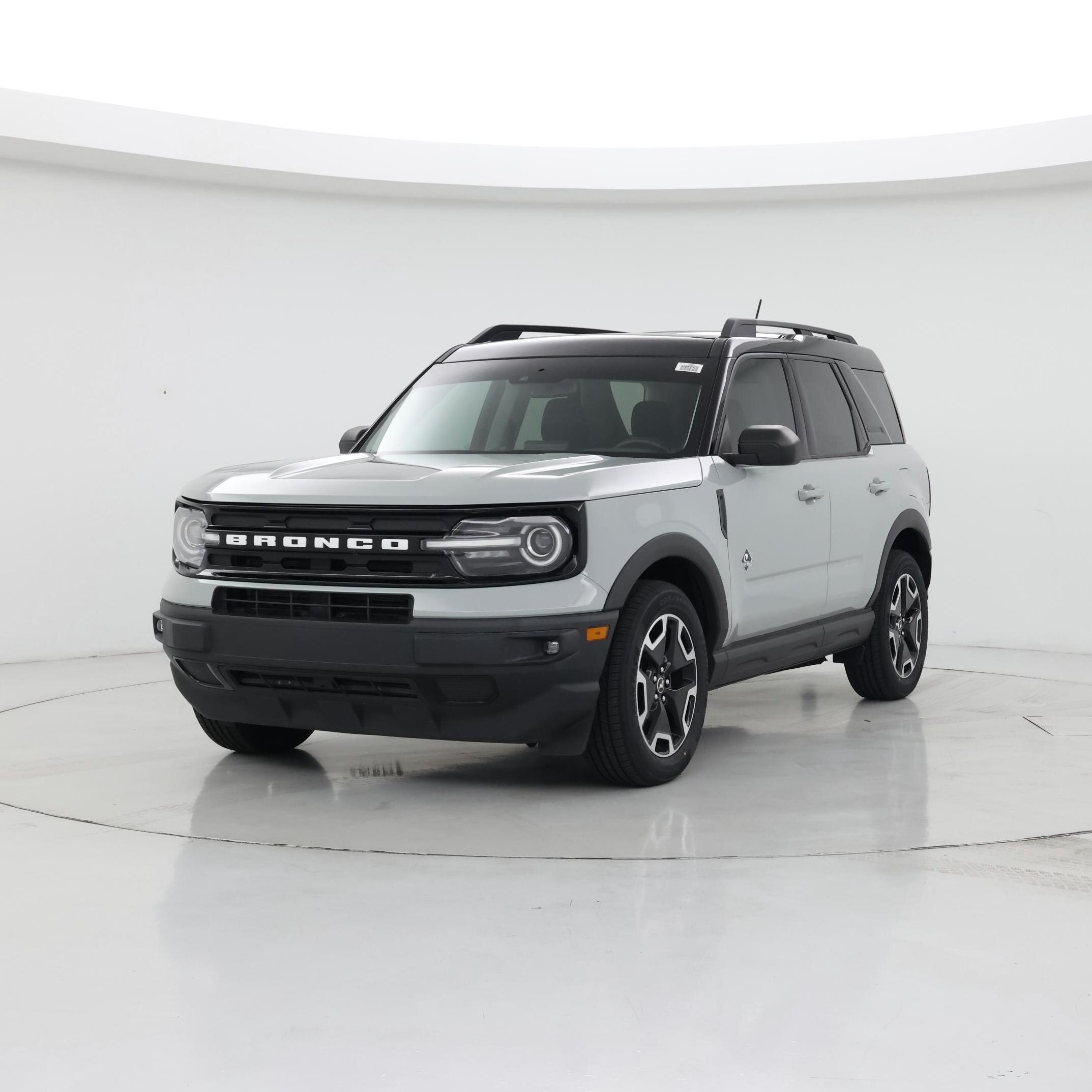 Thumbnail: 2021 Ford Bronco Sport - 4