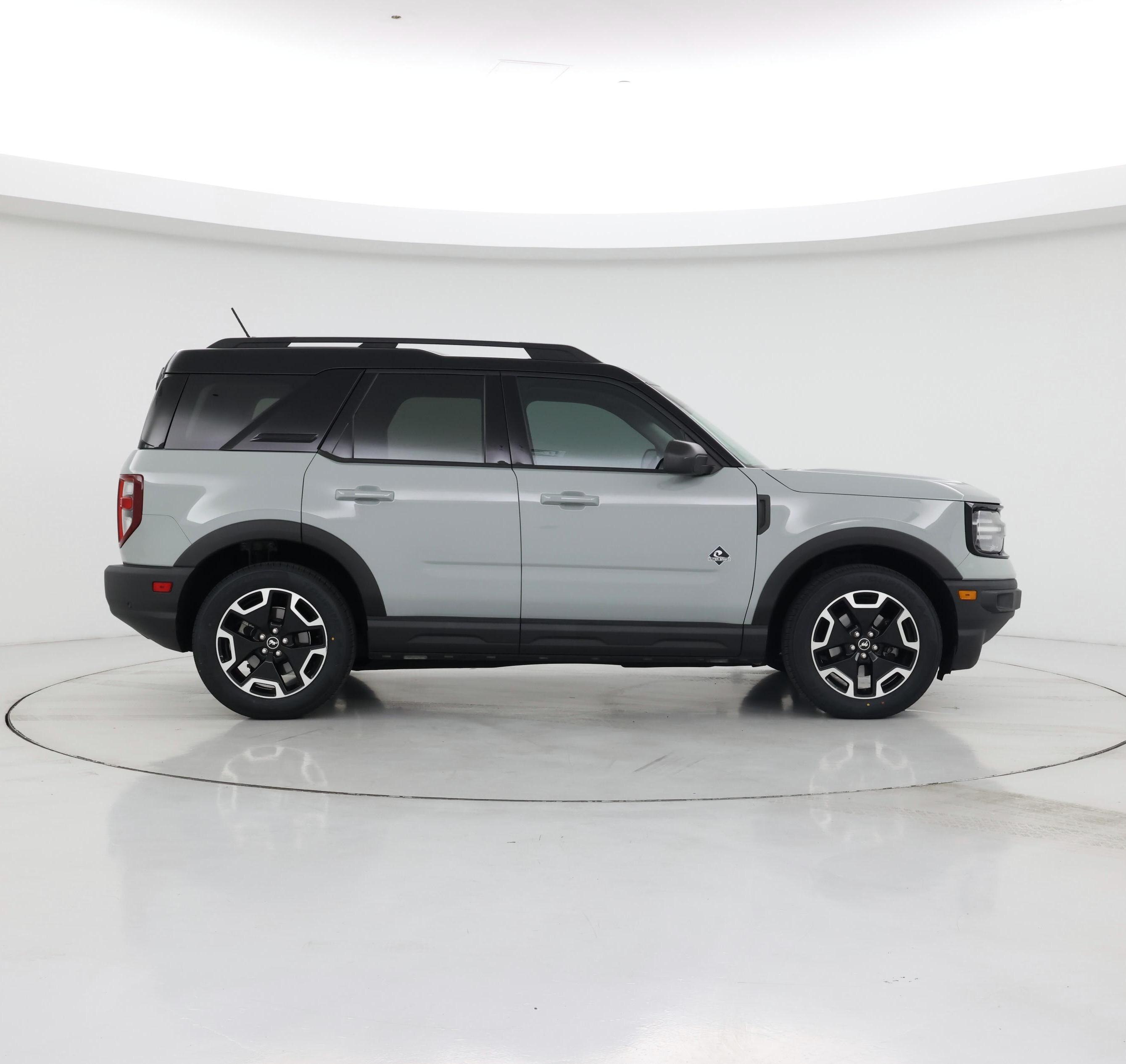 Thumbnail: 2021 Ford Bronco Sport - 7