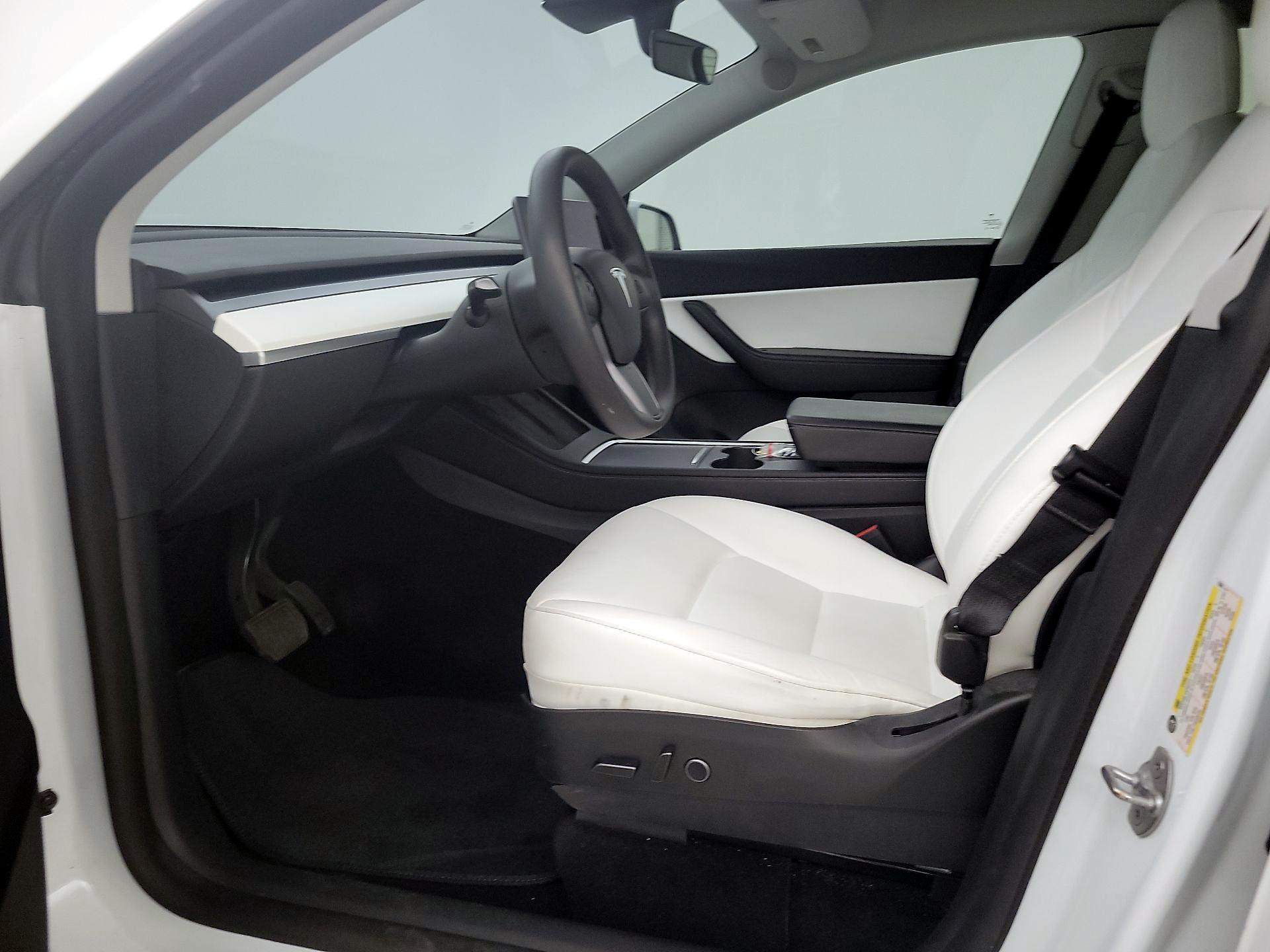 Thumbnail: 2021 Tesla Model Y - 11