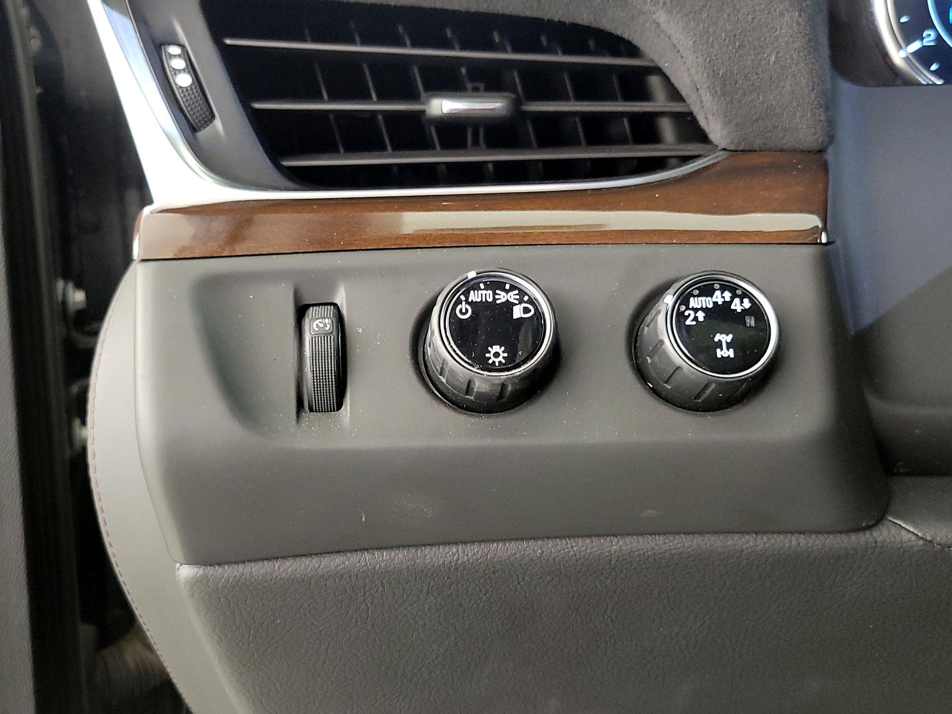 Thumbnail: 2020 Cadillac Escalade - 13