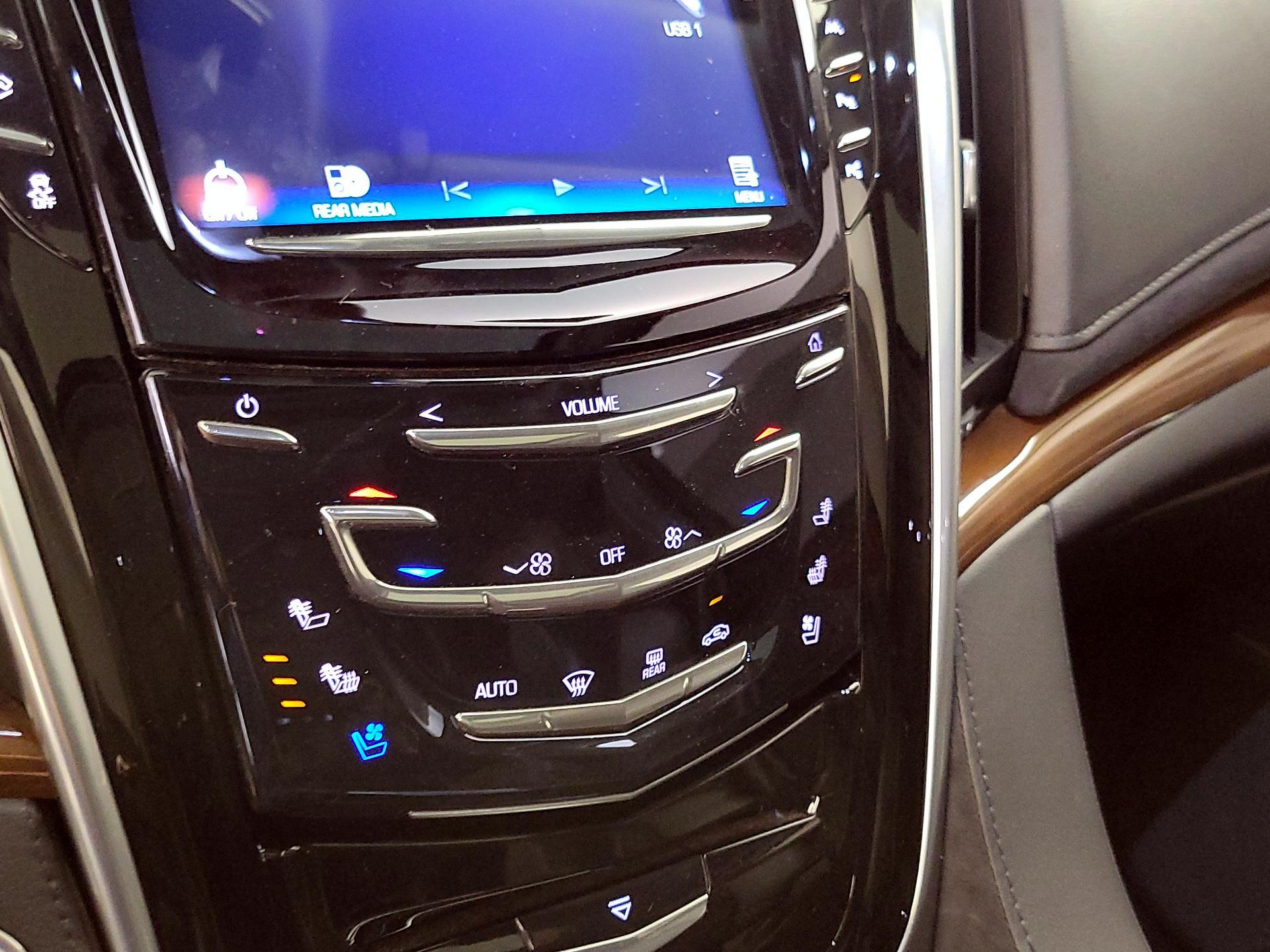Thumbnail: 2020 Cadillac Escalade - 16