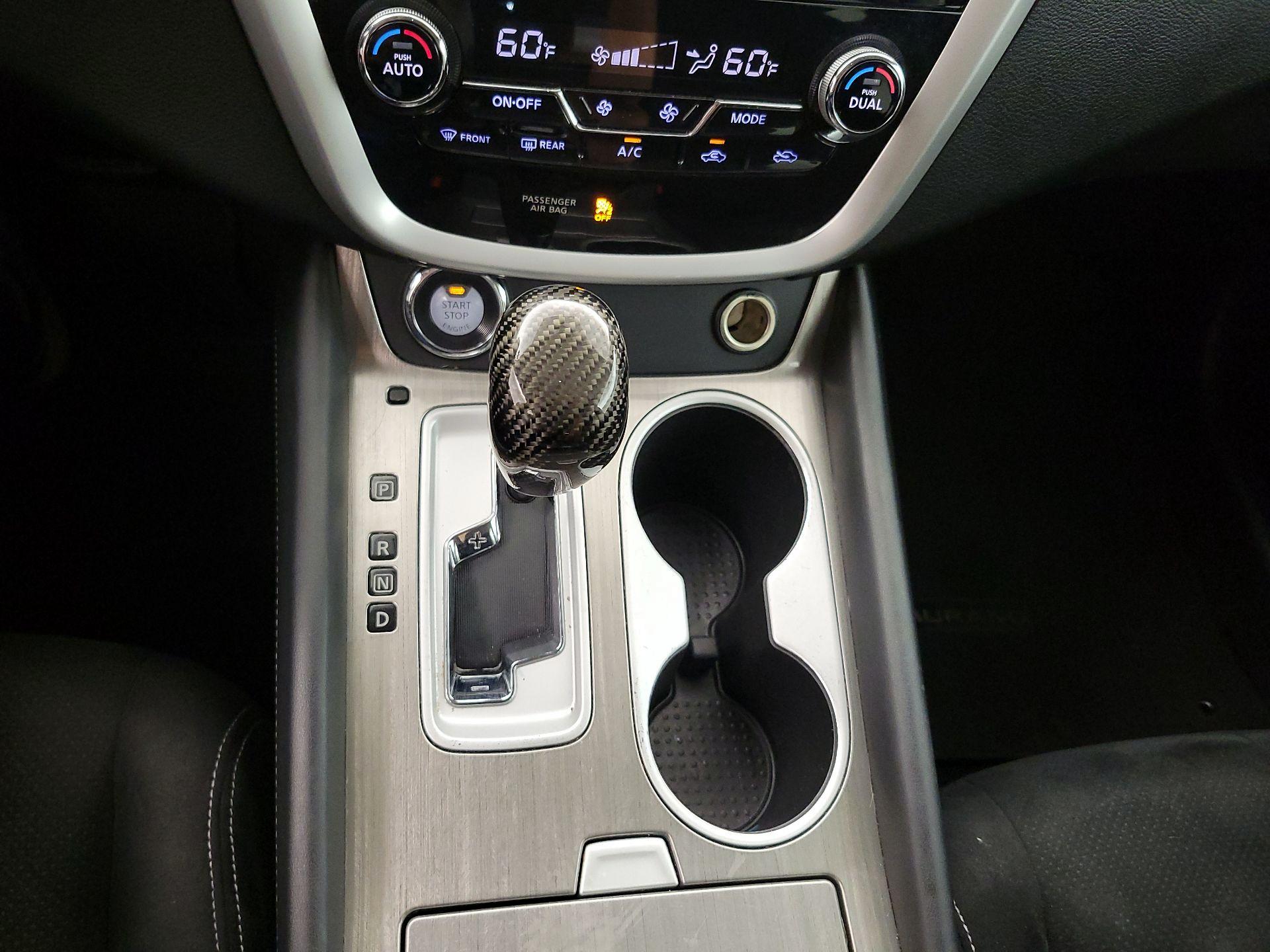Thumbnail: 2016 Nissan Murano - 18