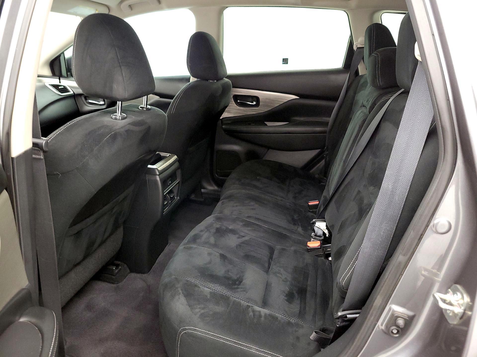 Thumbnail: 2016 Nissan Murano - 20