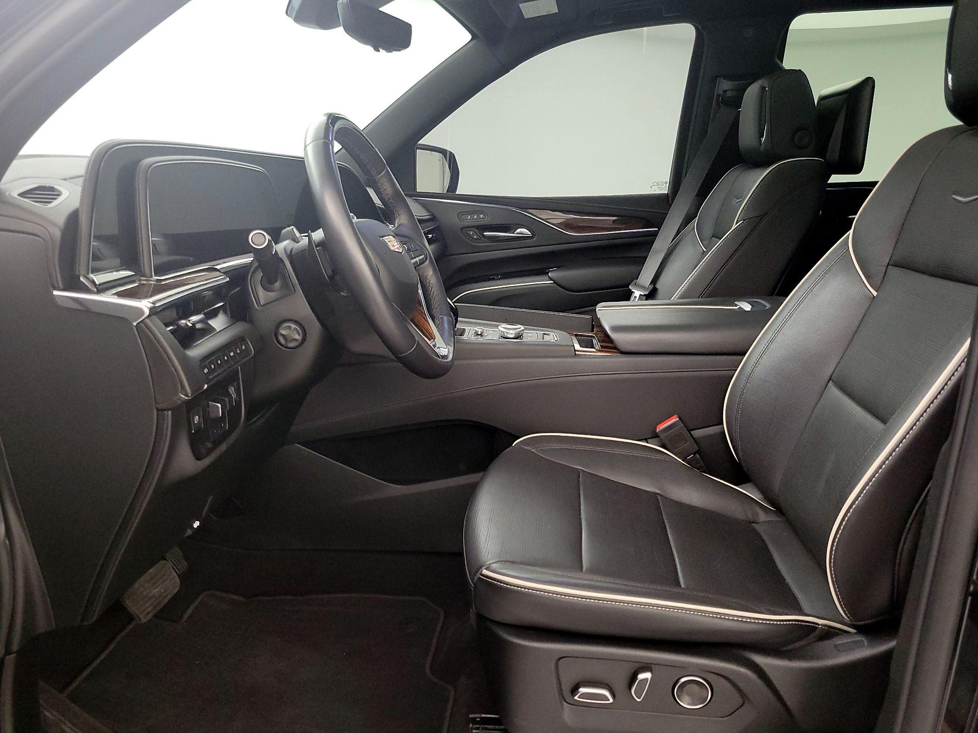 Thumbnail: 2023 Cadillac Escalade - 11