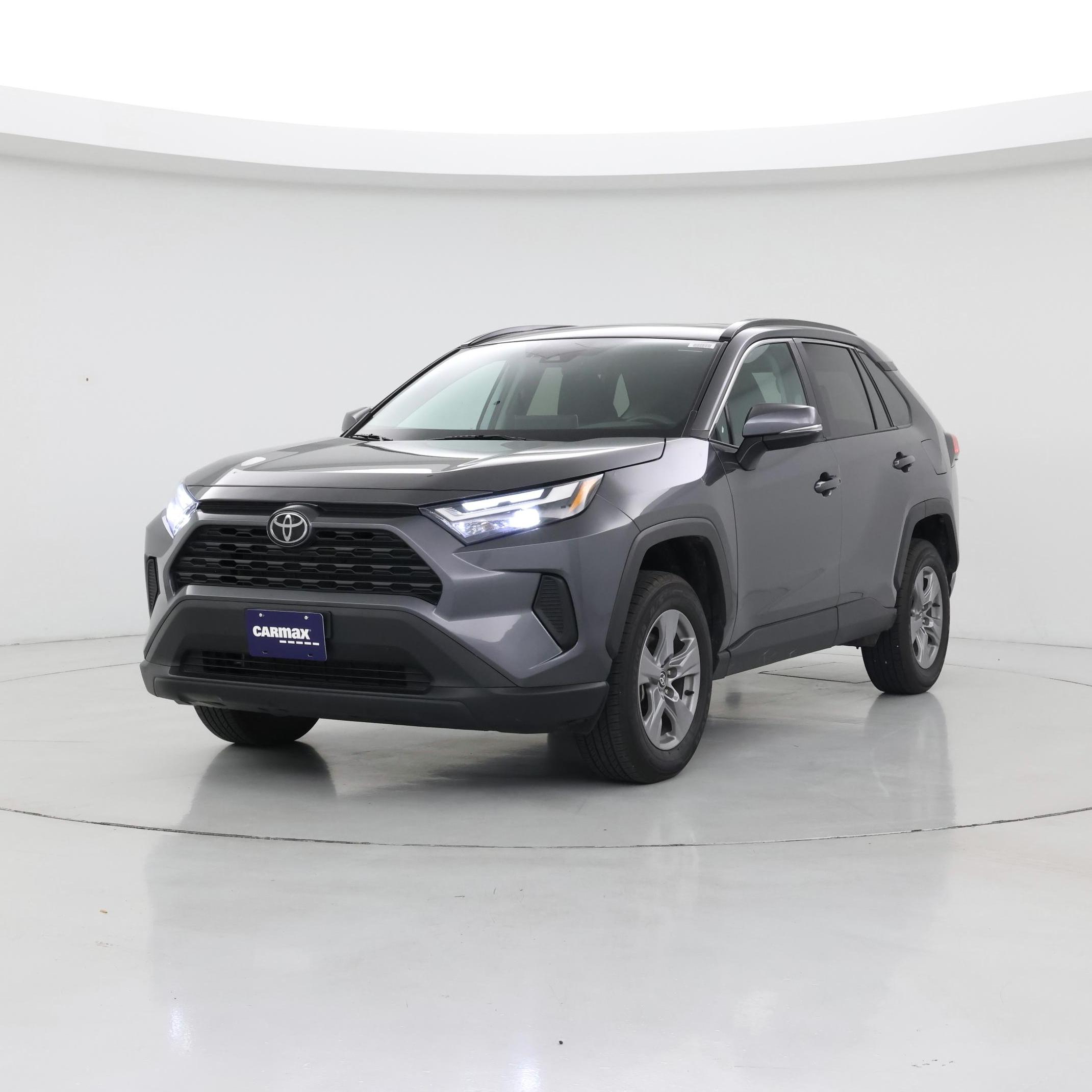 Thumbnail: 2022 Toyota RAV4 - 4