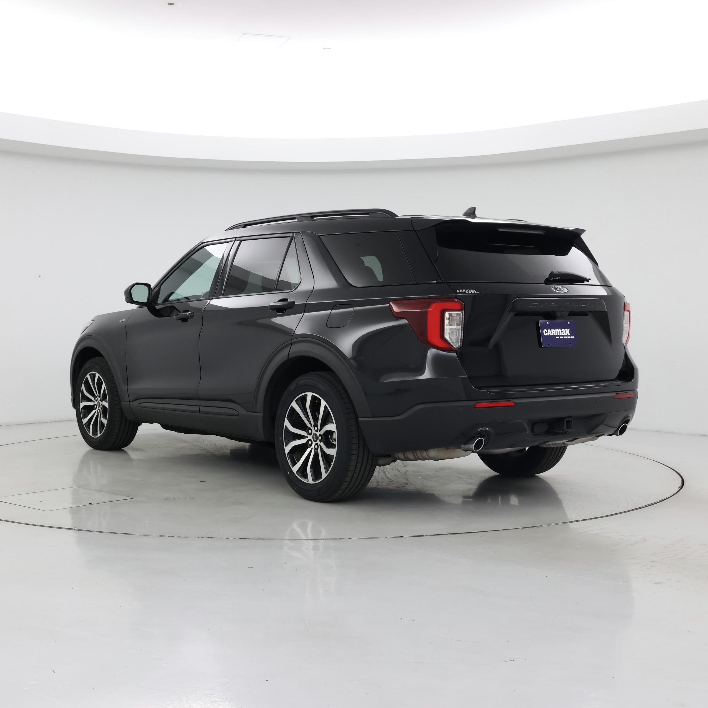 Thumbnail: 2022 Ford Explorer - 2