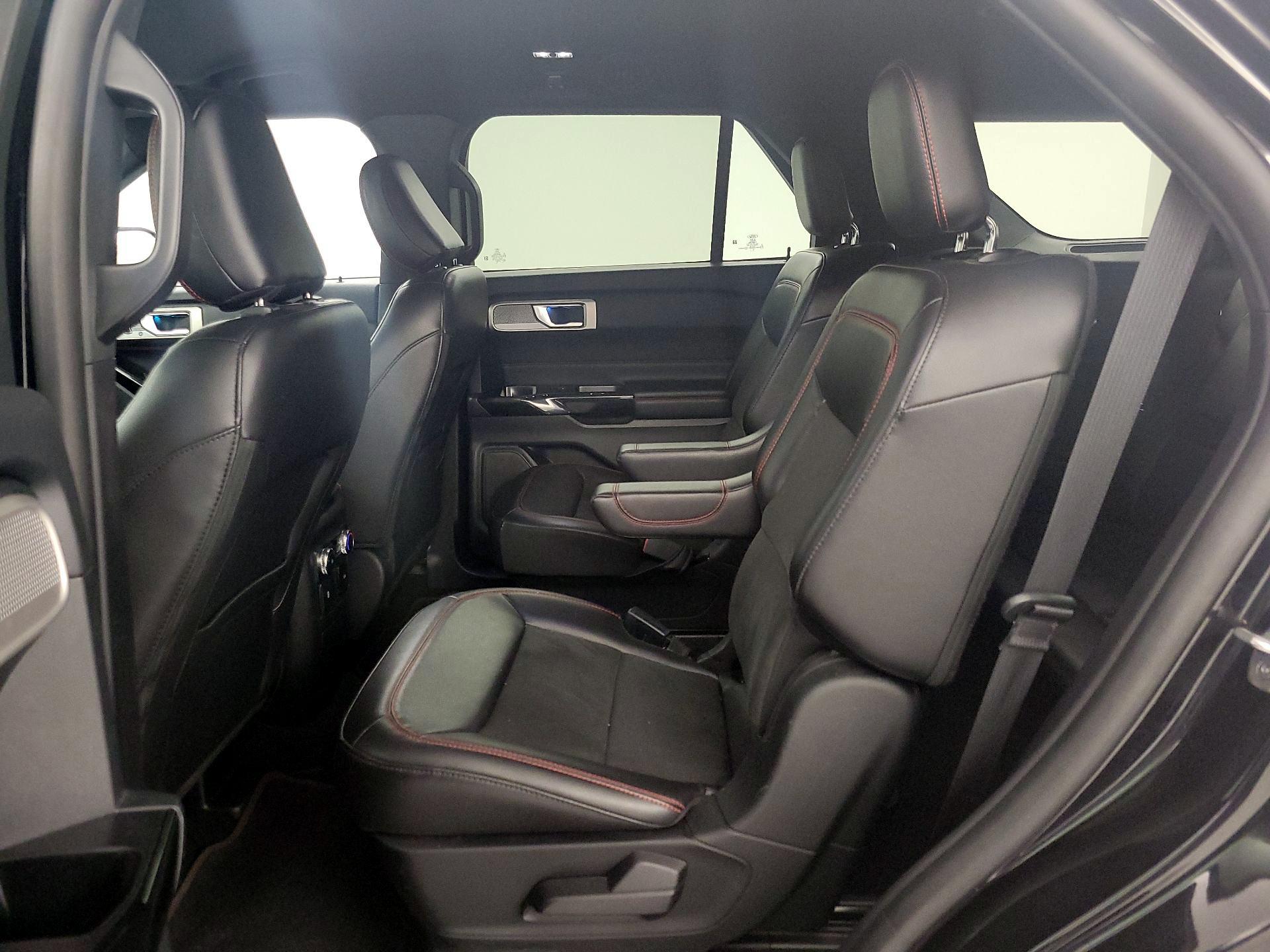 Thumbnail: 2022 Ford Explorer - 20