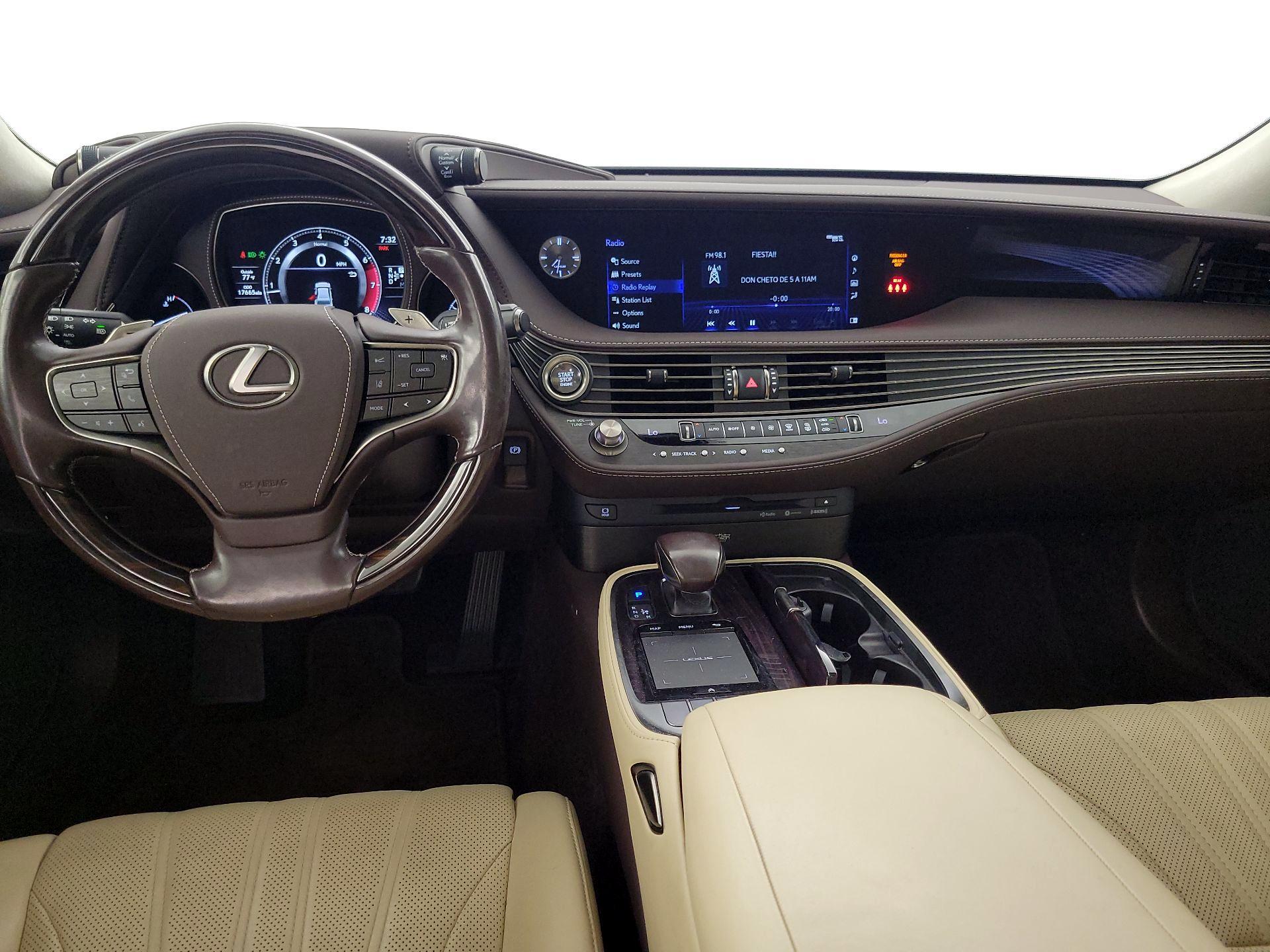 Thumbnail: 2019 Lexus LS - 9