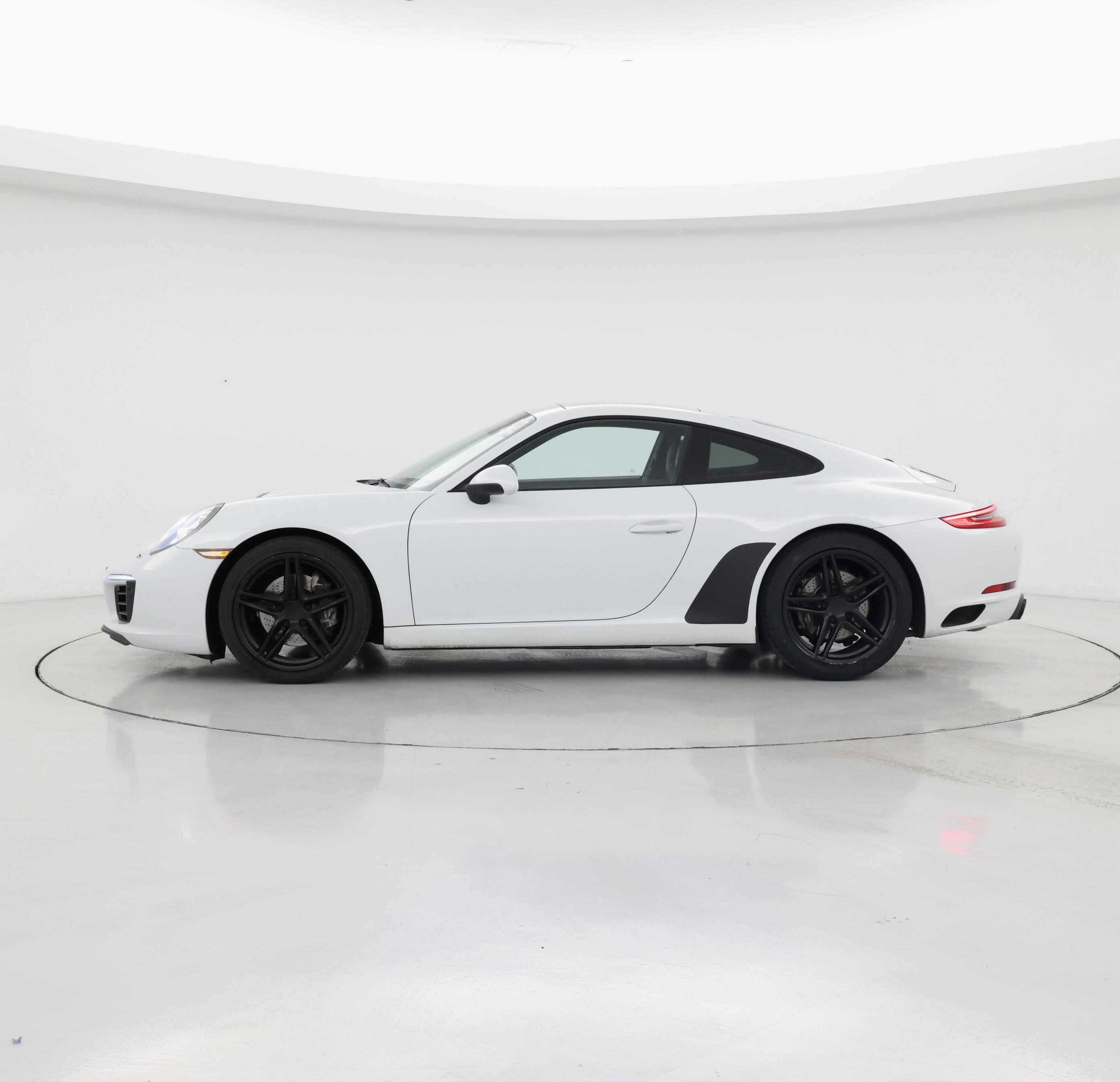 Thumbnail: 2017 Porsche 911 - 3