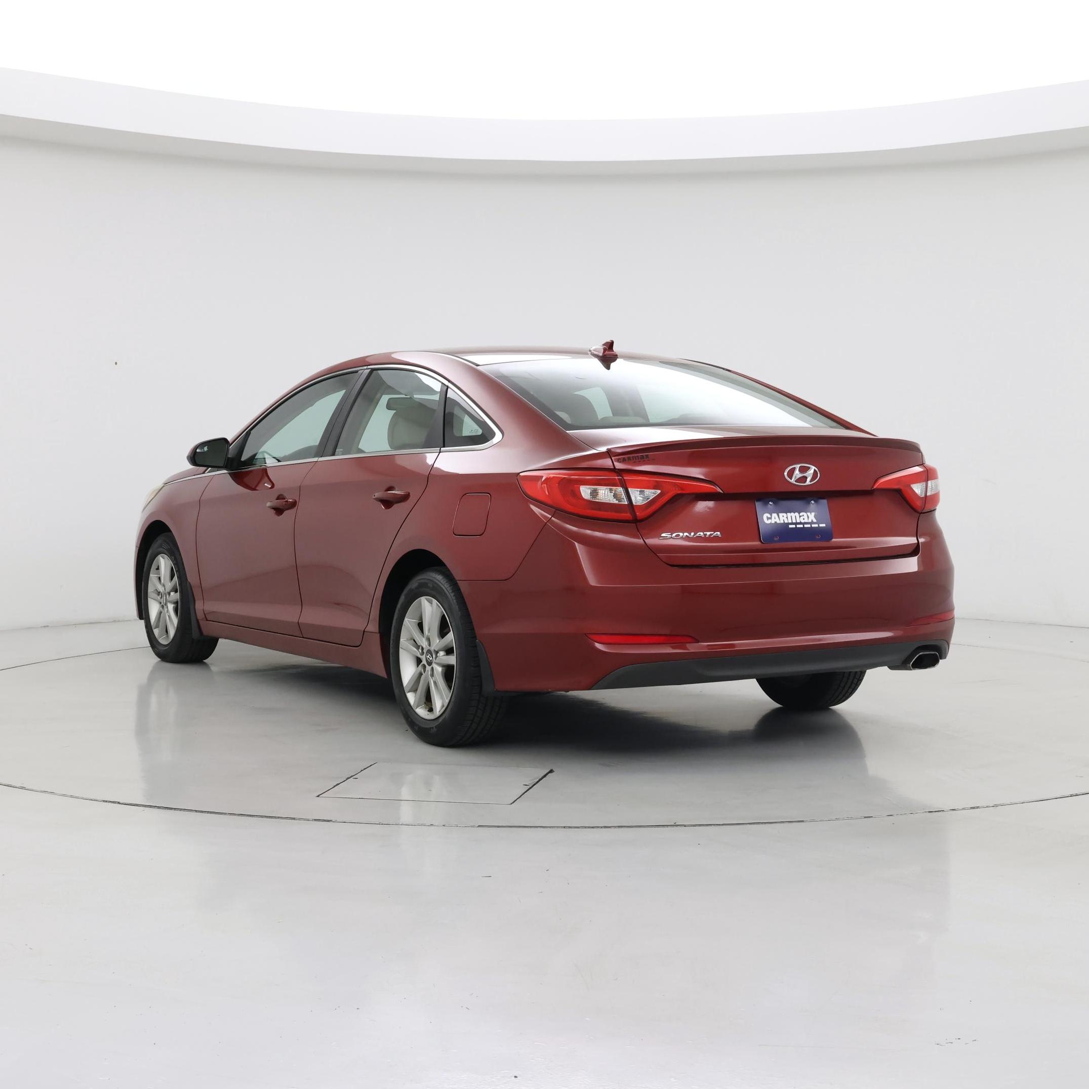 Thumbnail: 2015 Hyundai Sonata - 2