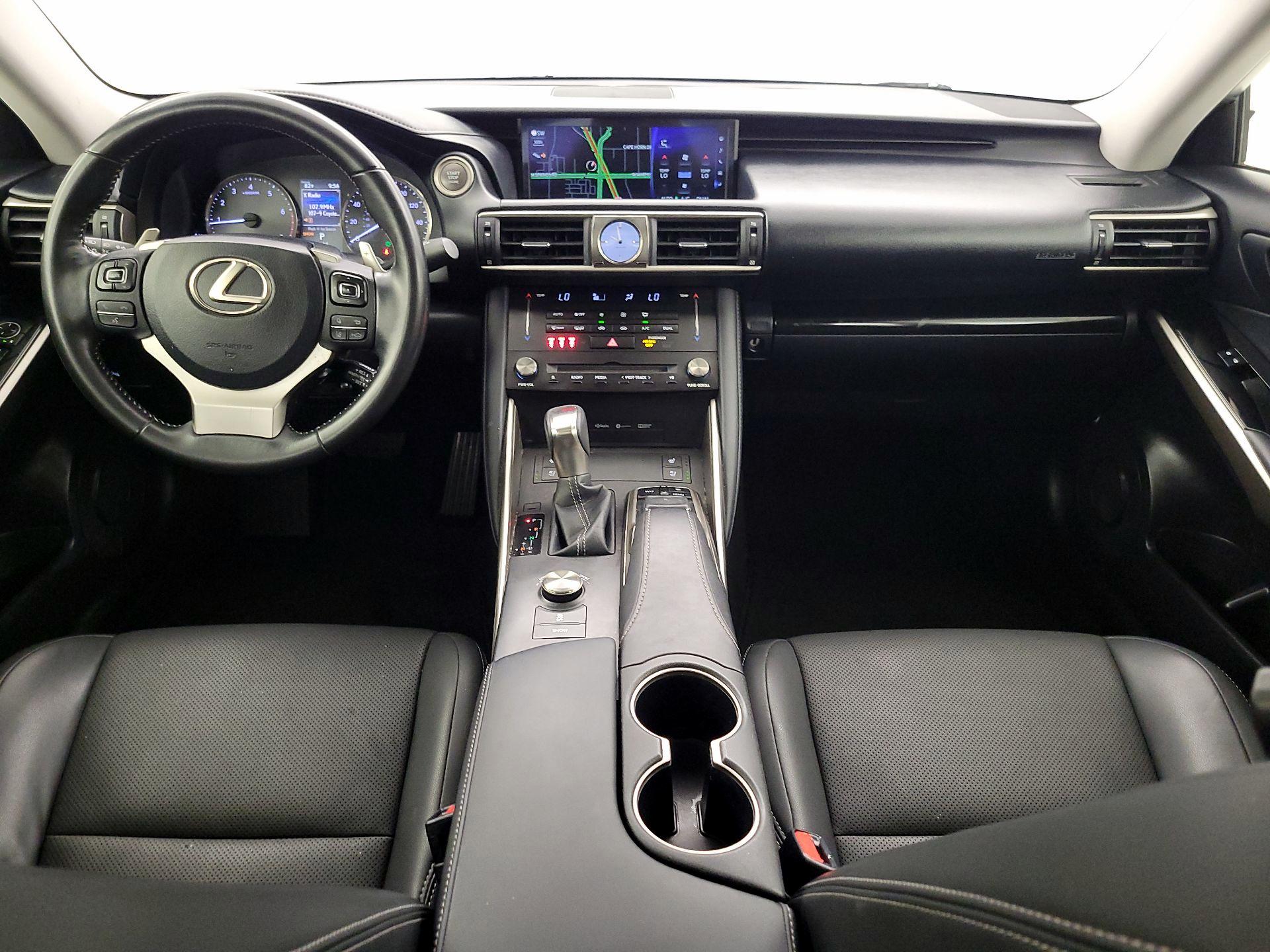 Thumbnail: 2017 Lexus IS - 9