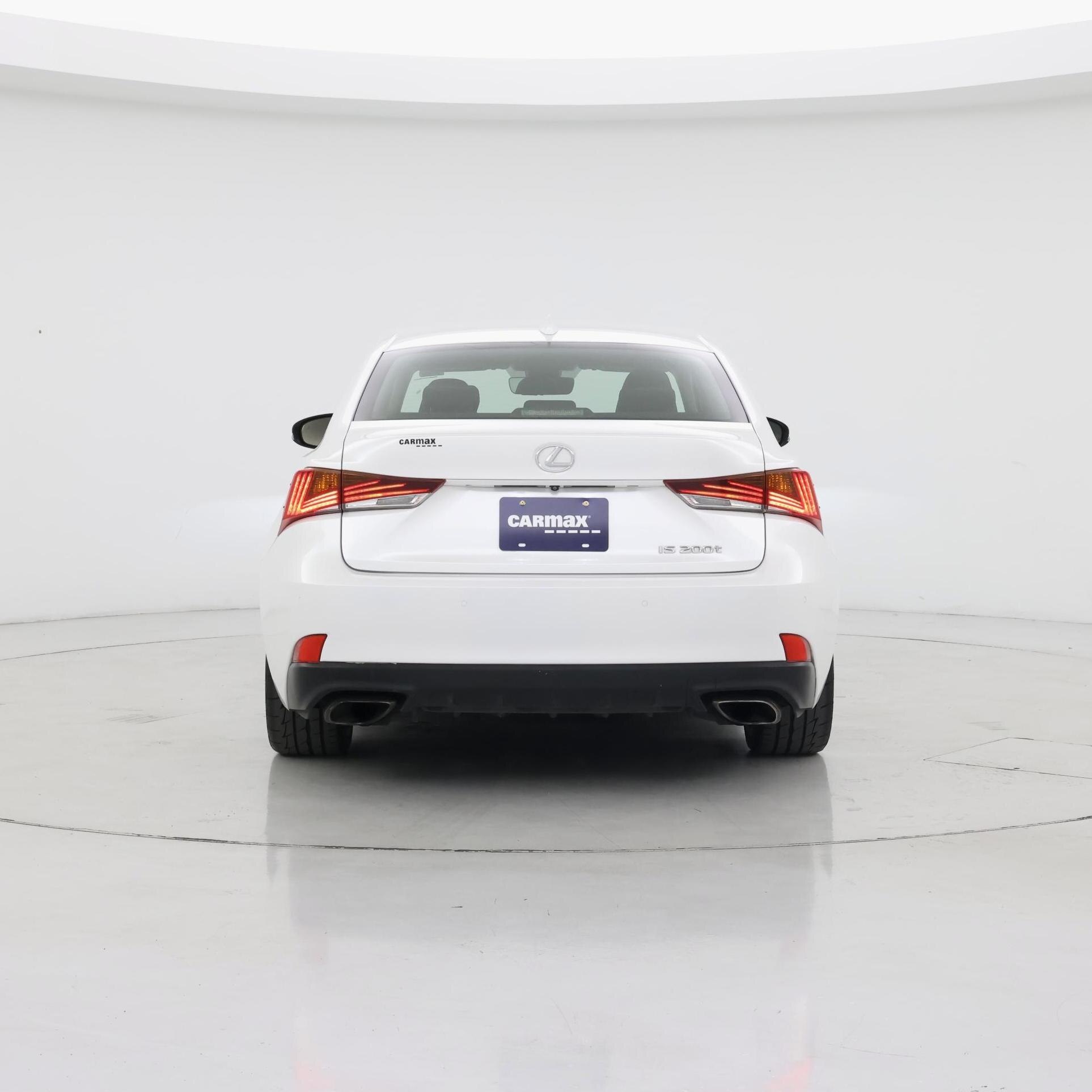 Thumbnail: 2017 Lexus IS - 6