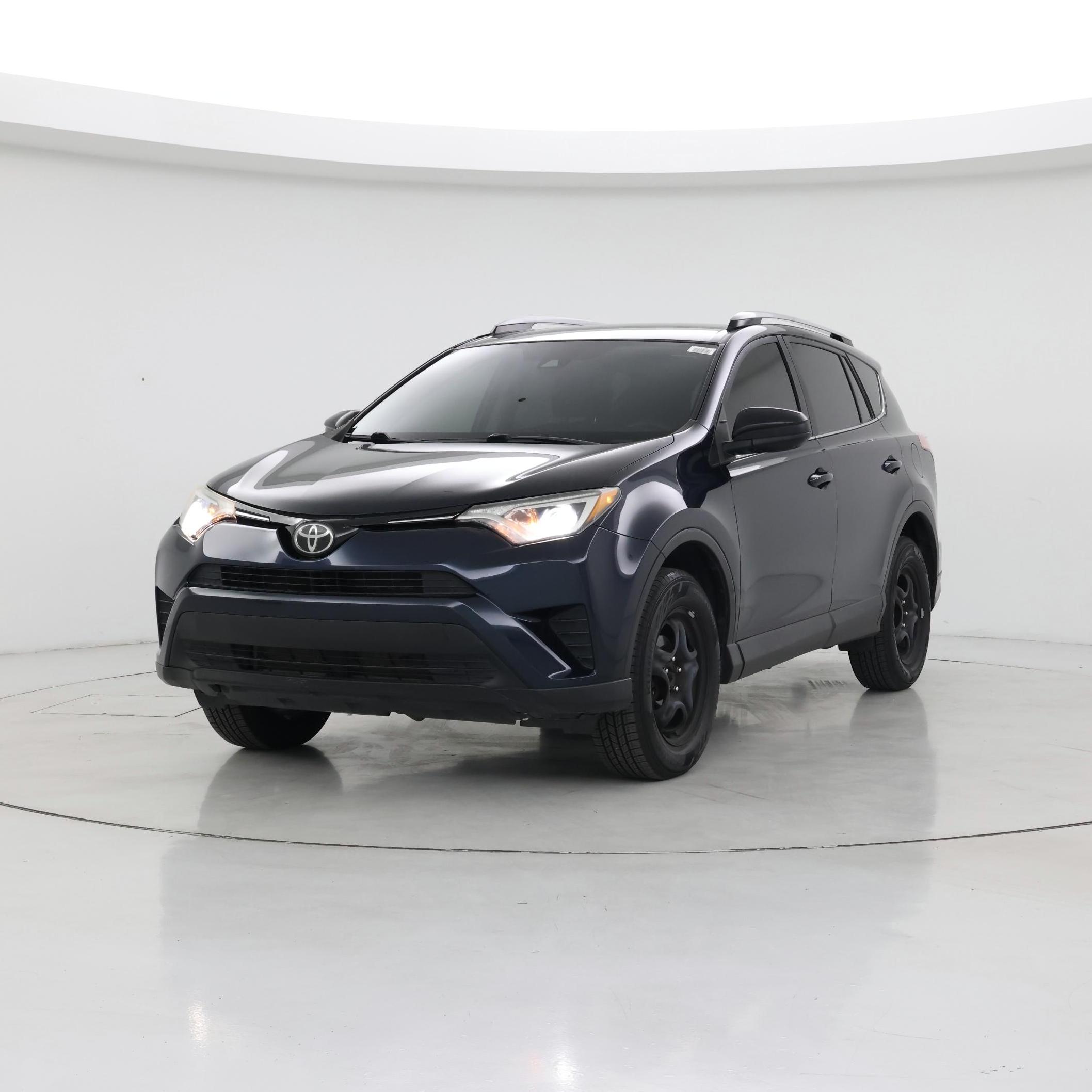 Thumbnail: 2018 Toyota RAV4 - 4