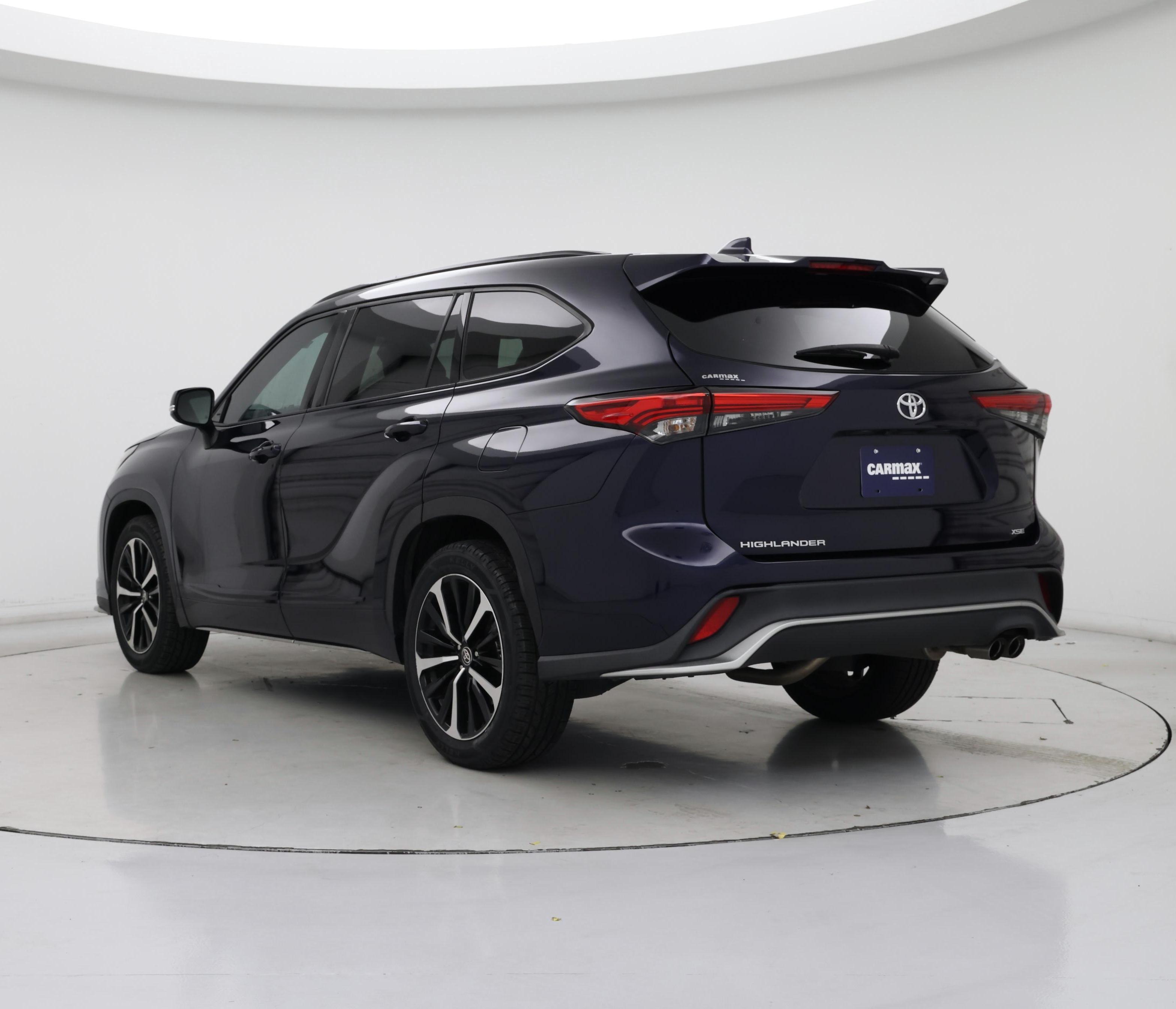 Thumbnail: 2021 Toyota Highlander - 2