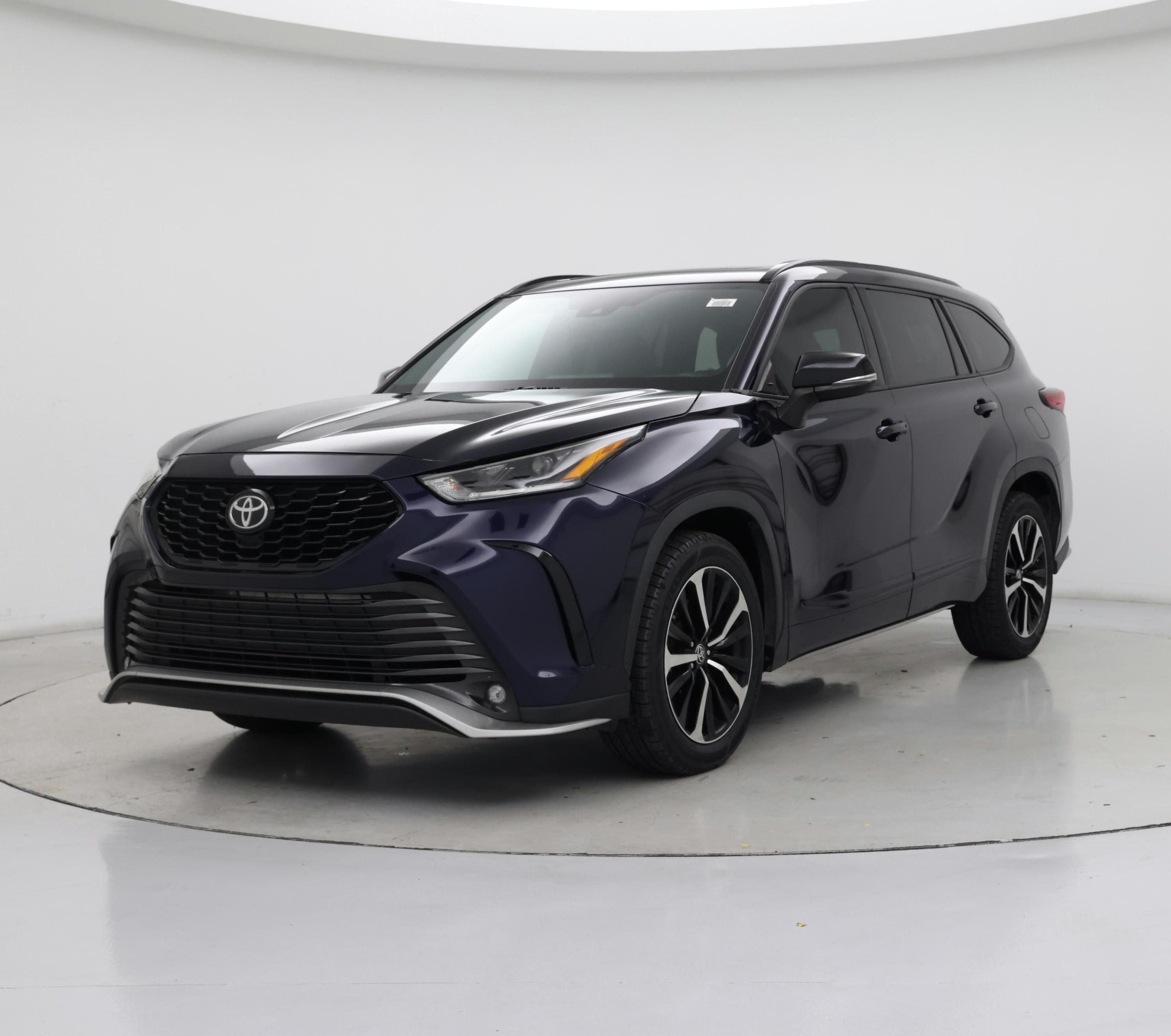 Thumbnail: 2021 Toyota Highlander - 4