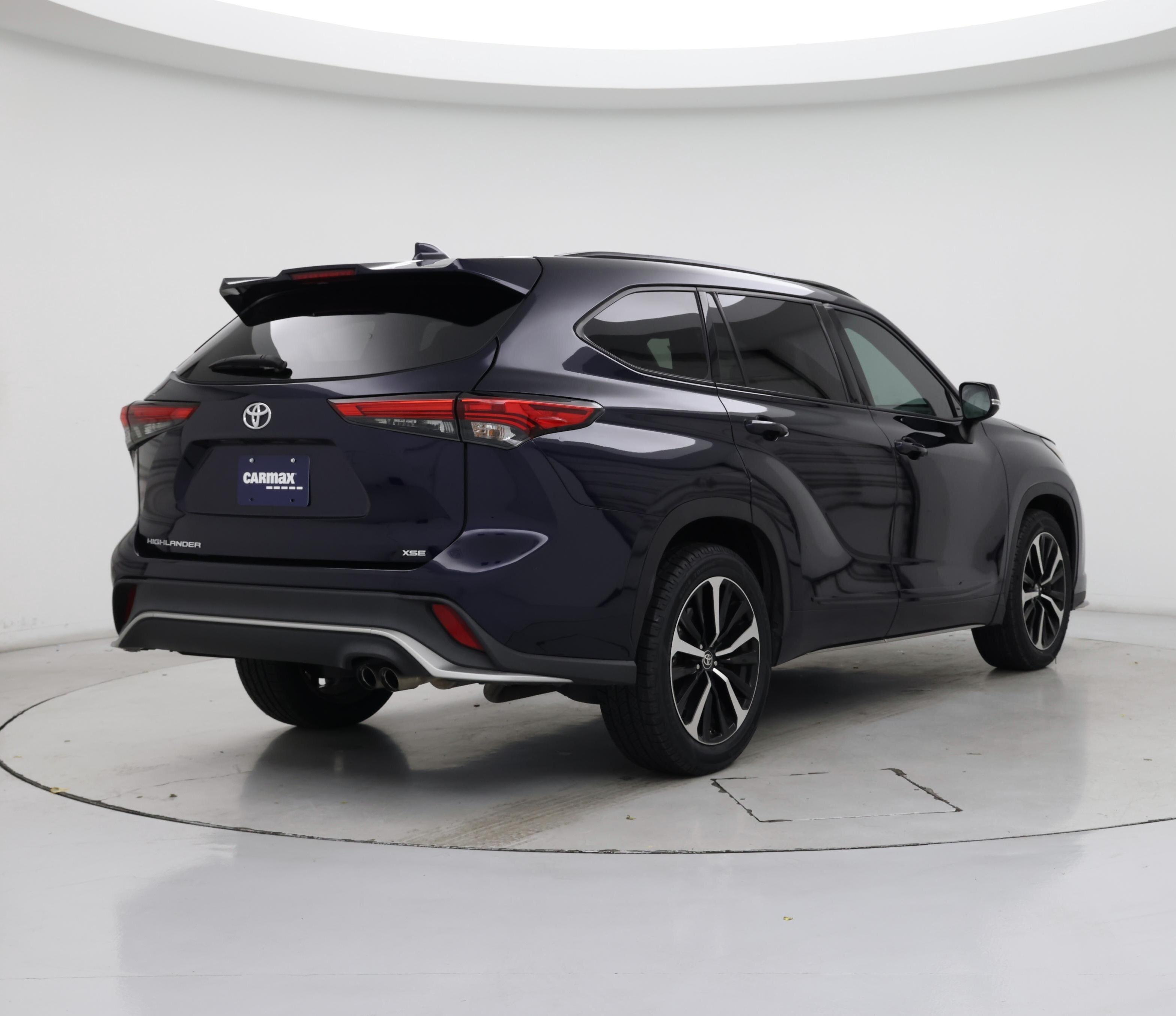 Thumbnail: 2021 Toyota Highlander - 8