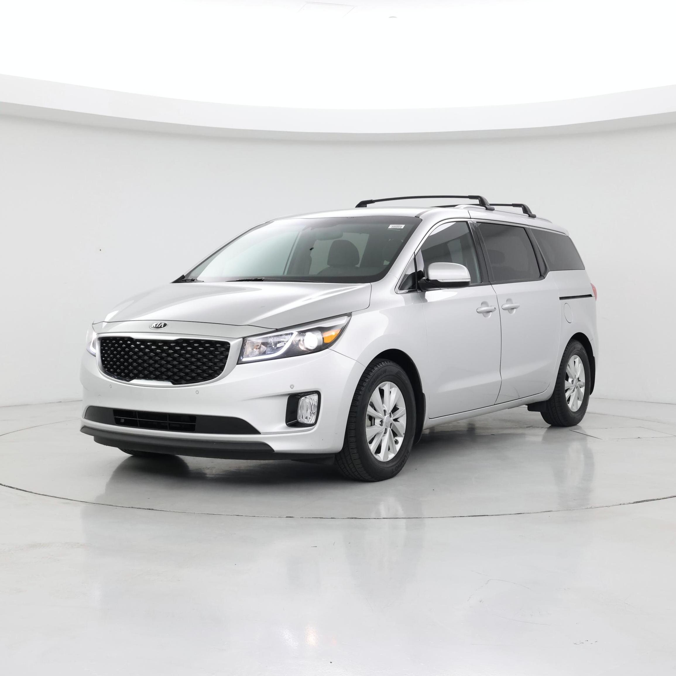 Thumbnail: 2017 Kia Sedona - 4