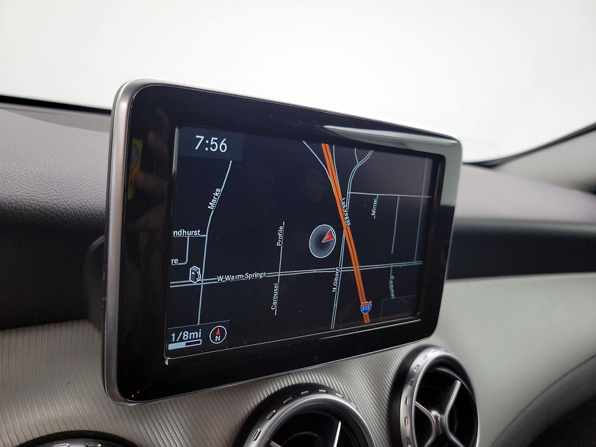 Thumbnail: 2015 Mercedes-Benz GLA - 14