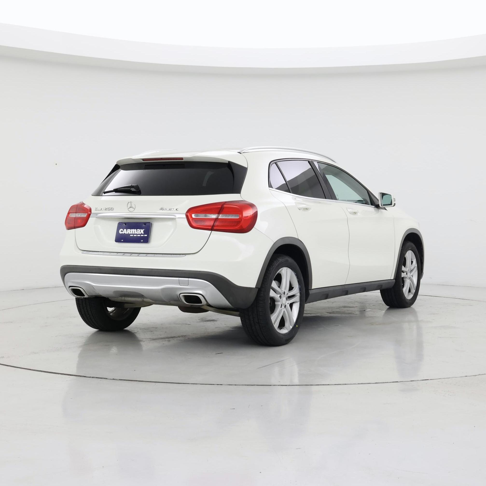 Thumbnail: 2015 Mercedes-Benz GLA - 8
