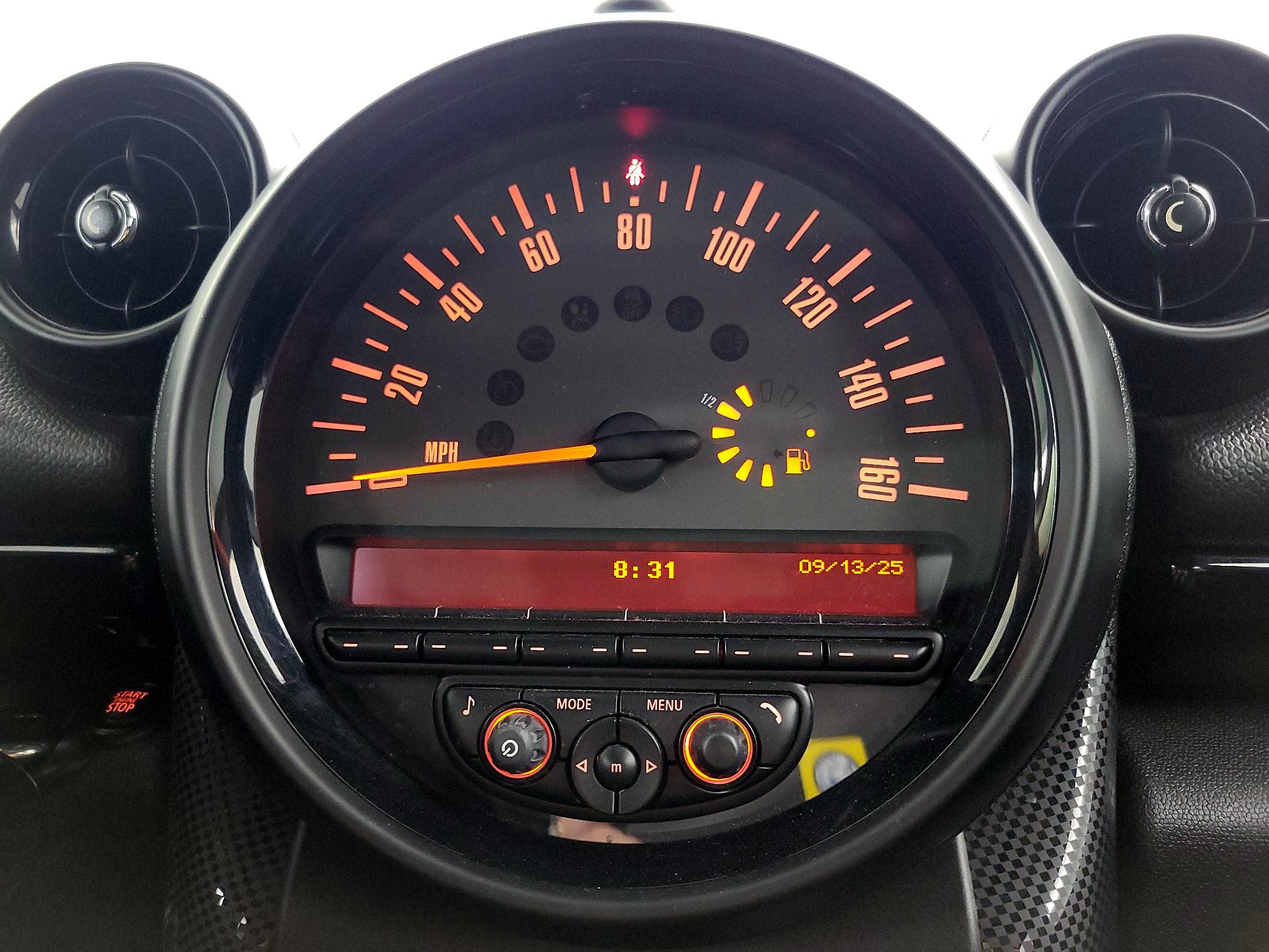 Thumbnail: 2016 MINI Cooper Countryman - 13