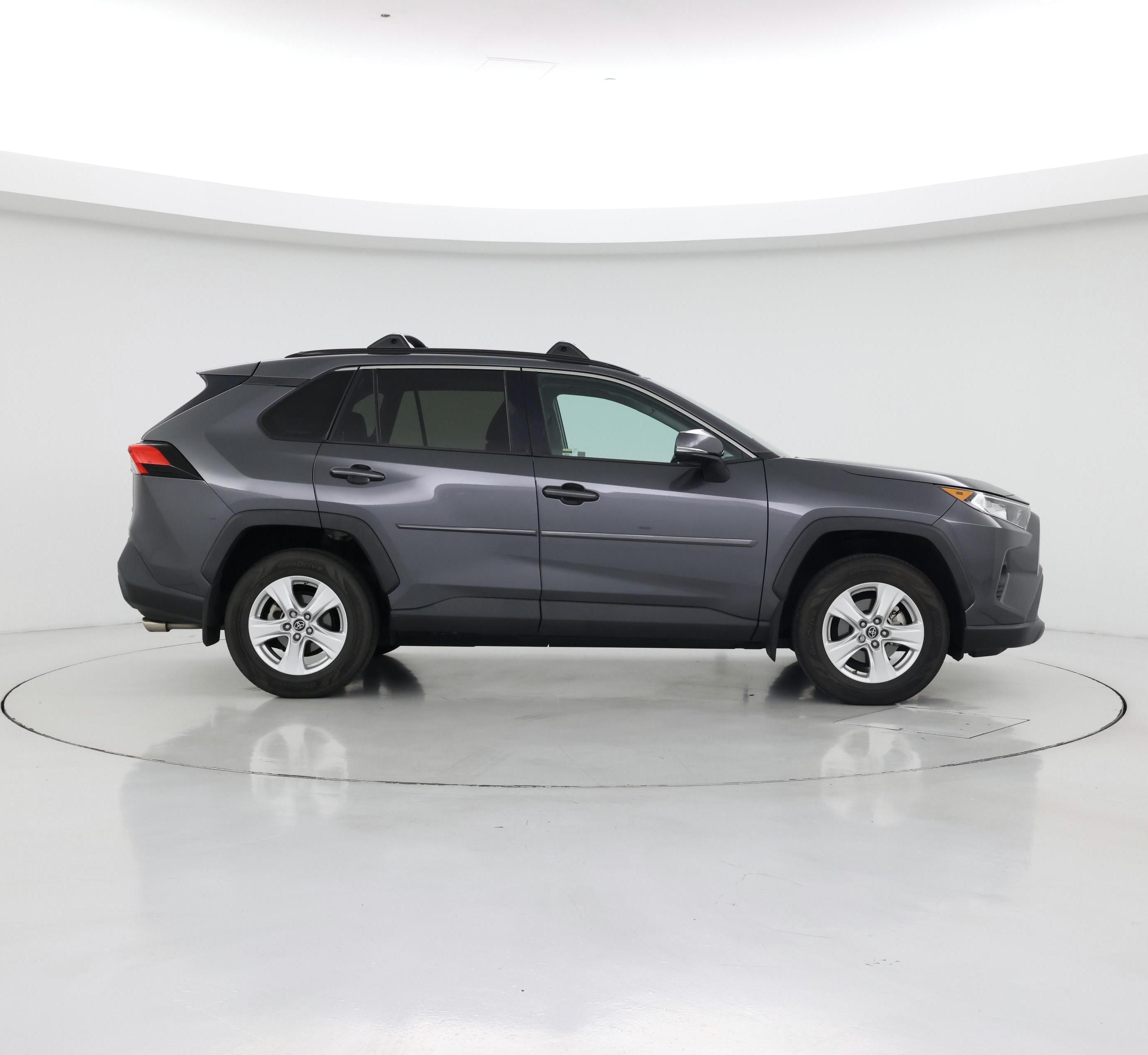 Thumbnail: 2019 Toyota RAV4 - 7