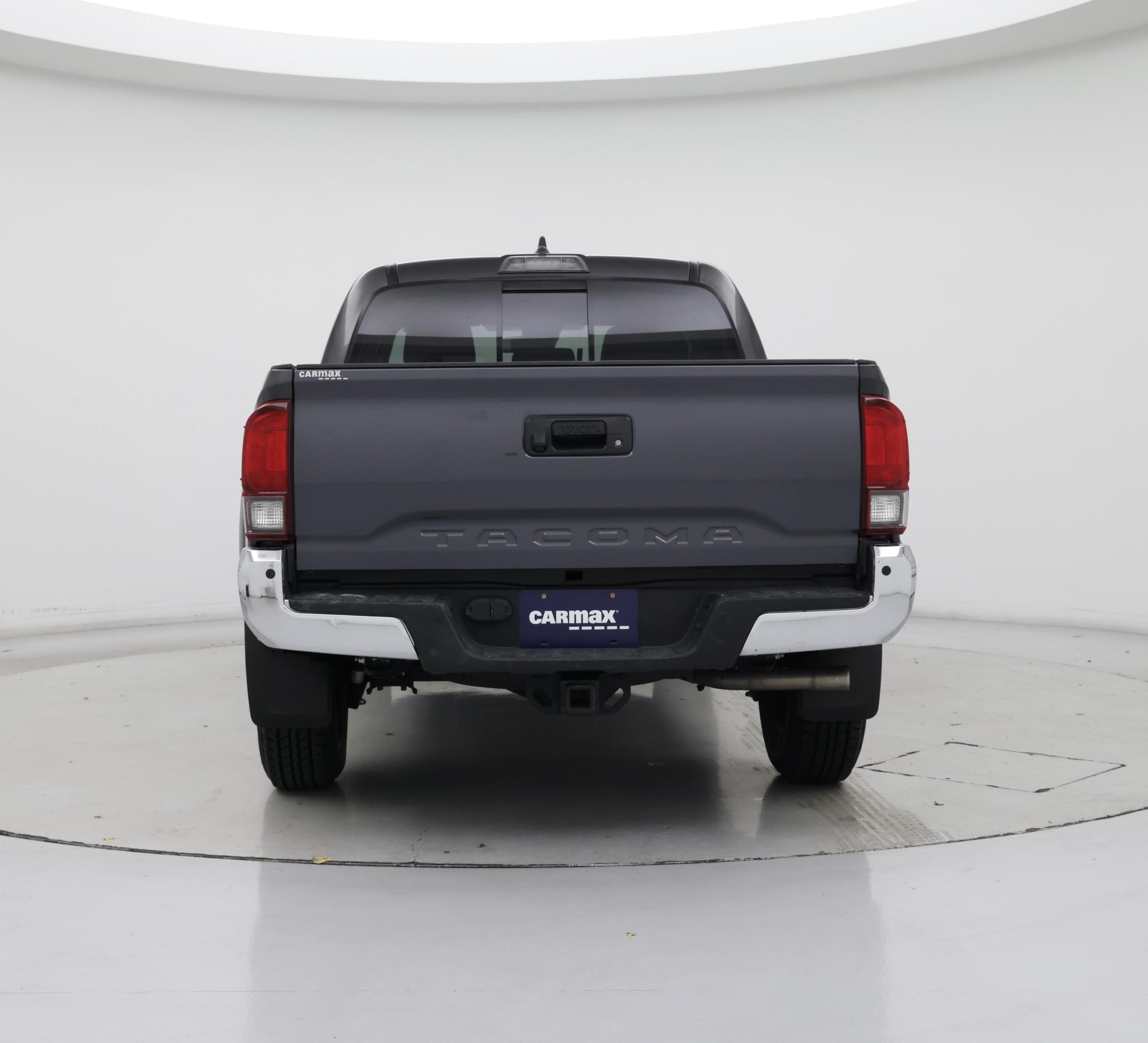 Thumbnail: 2020 Toyota Tacoma - 6