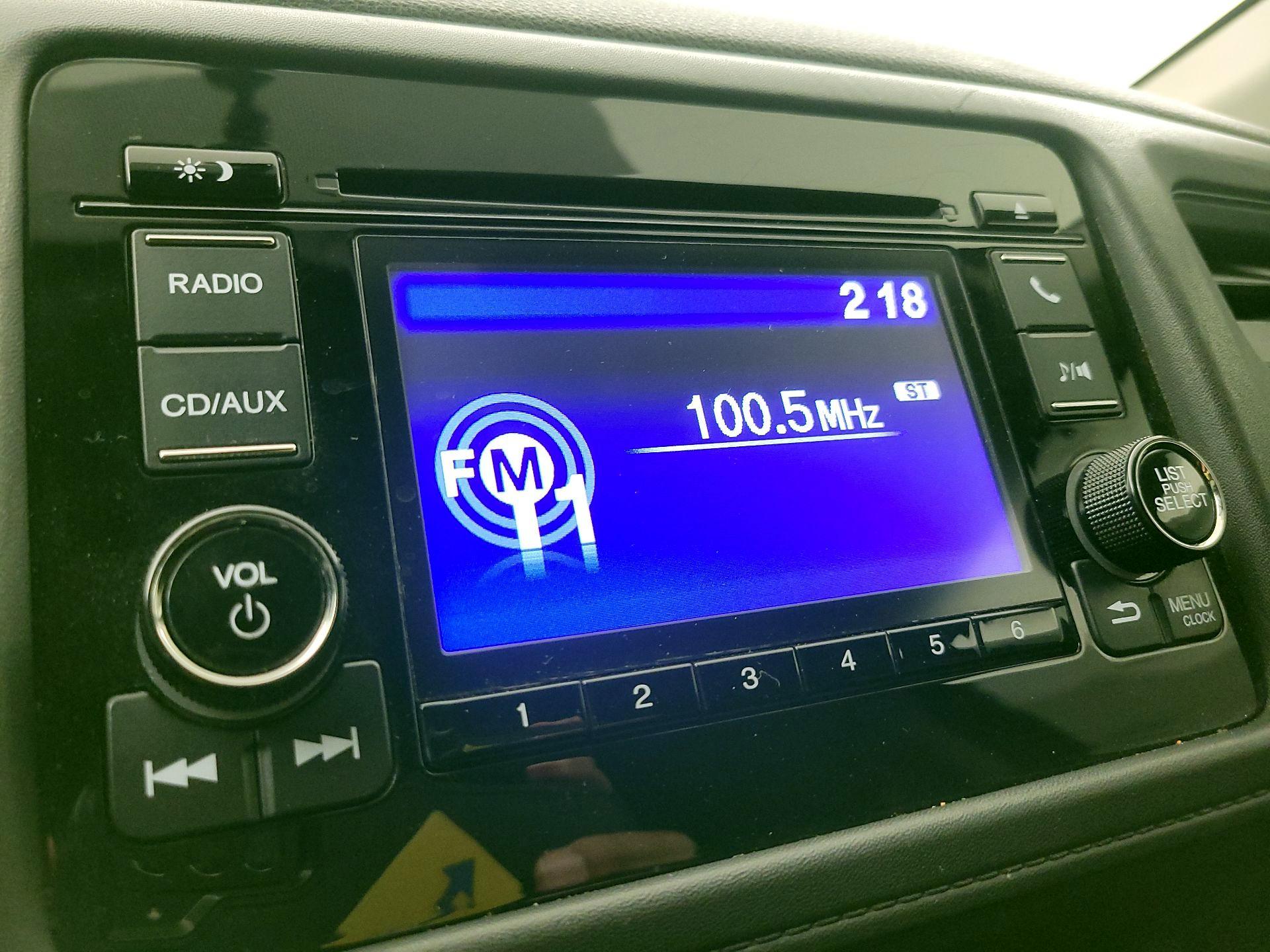 Thumbnail: 2017 Honda HR-V - 15