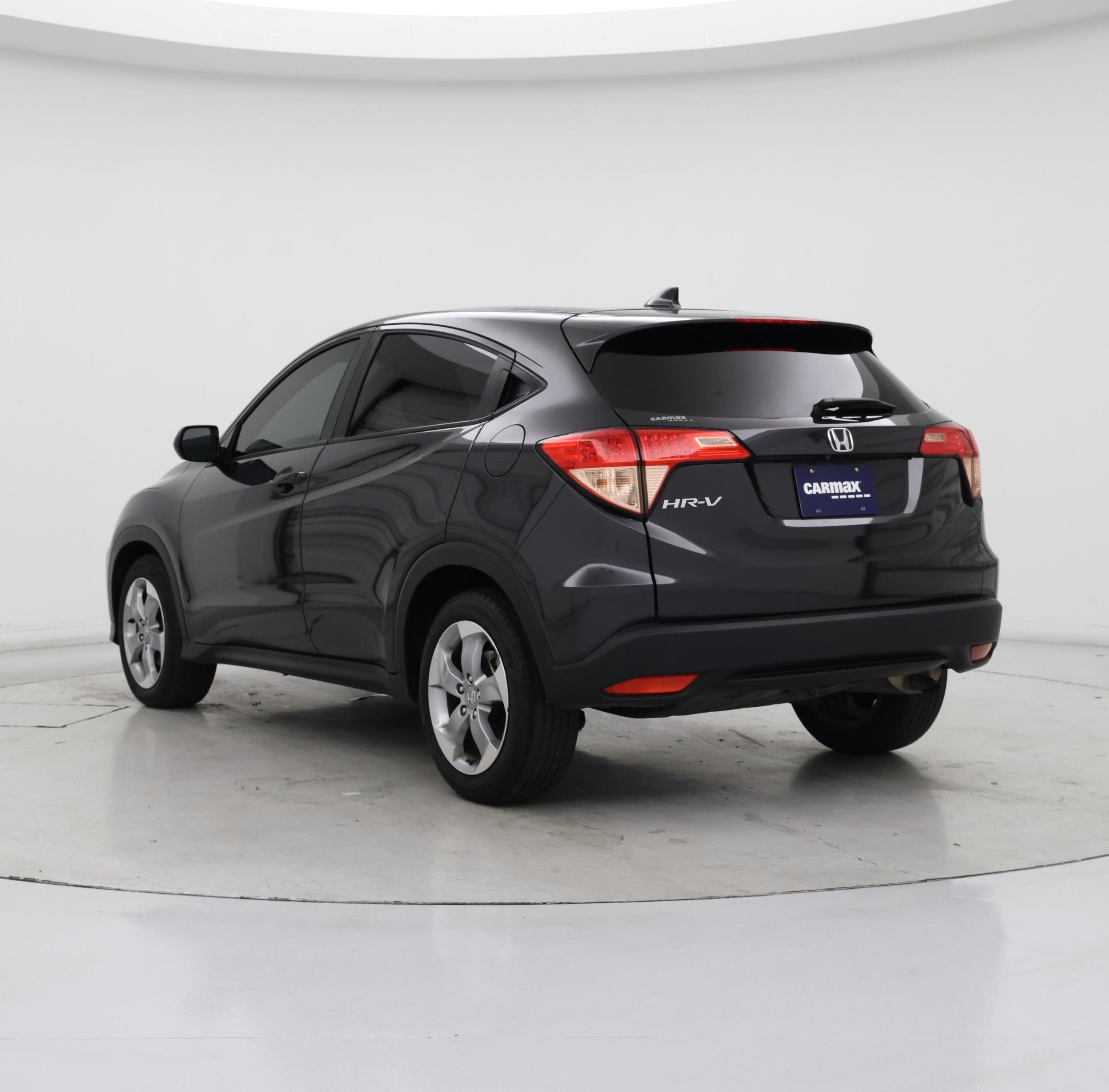 Thumbnail: 2017 Honda HR-V - 2