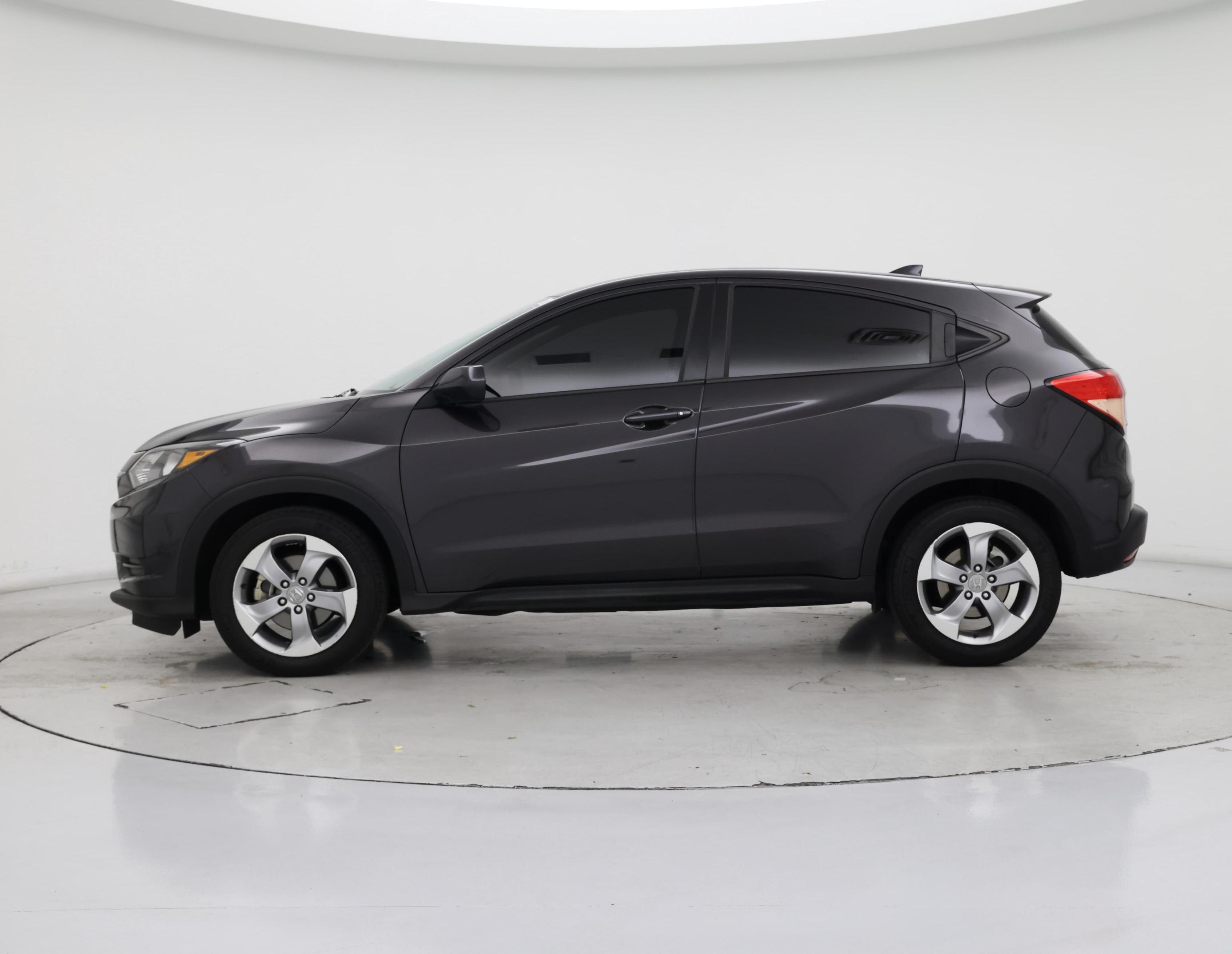 Thumbnail: 2017 Honda HR-V - 3