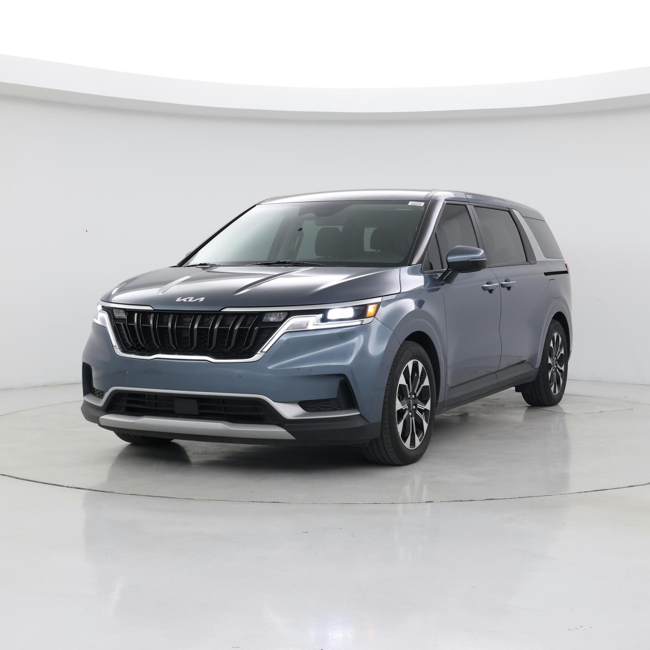 Thumbnail: 2022 Kia Carnival - 4