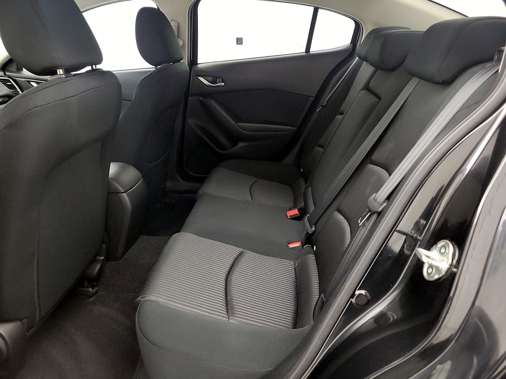 Thumbnail: 2016 Mazda Mazda3 - 19