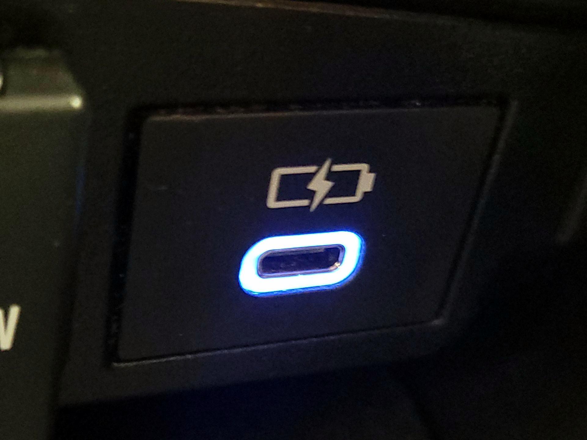 Thumbnail: 2022 Toyota Corolla - 18