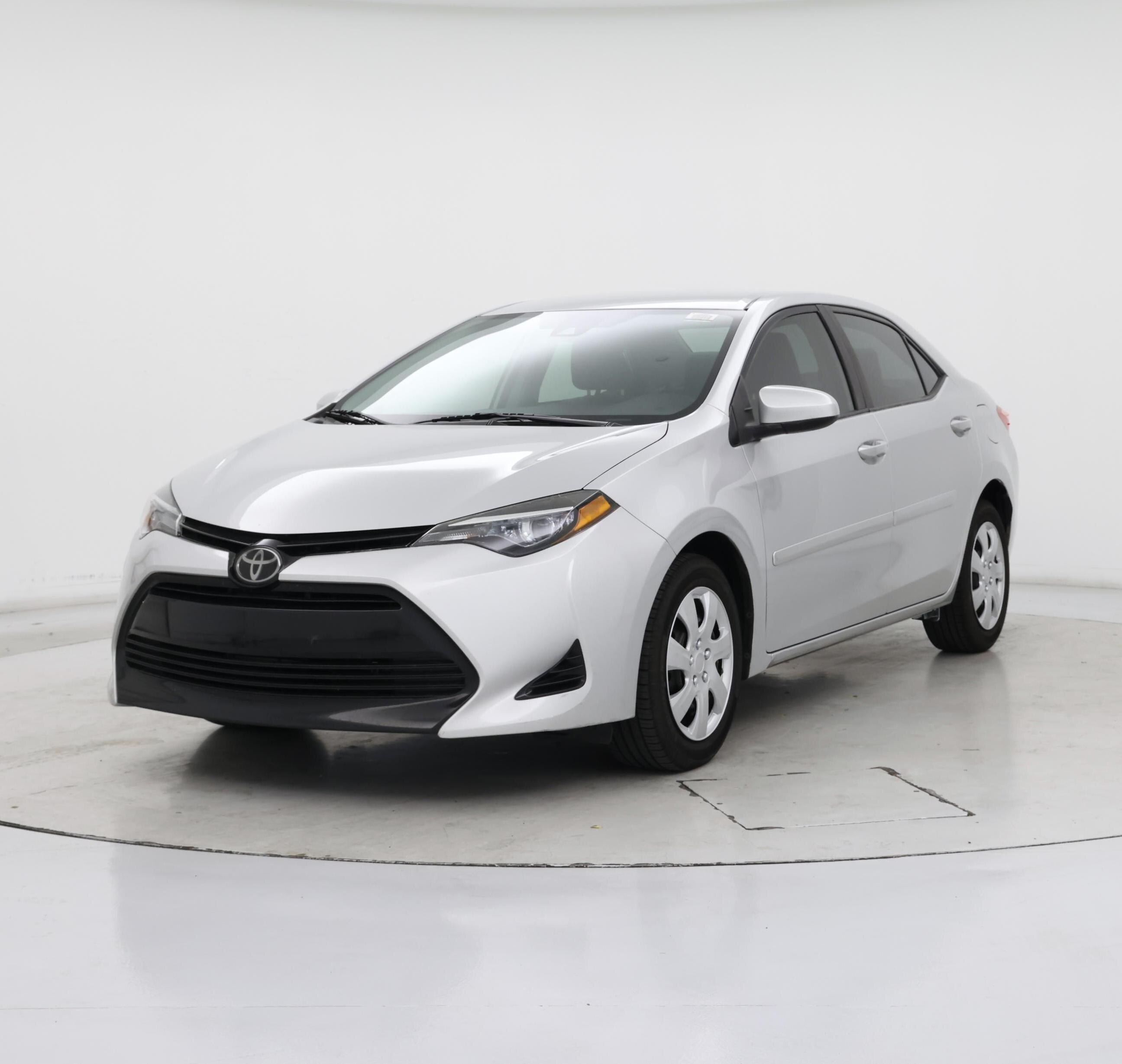 Thumbnail: 2018 Toyota Corolla - 4