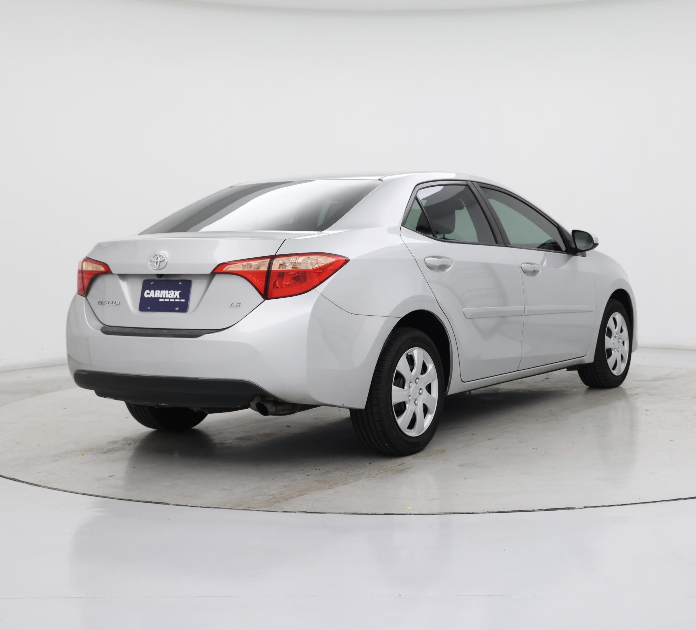 Thumbnail: 2018 Toyota Corolla - 8
