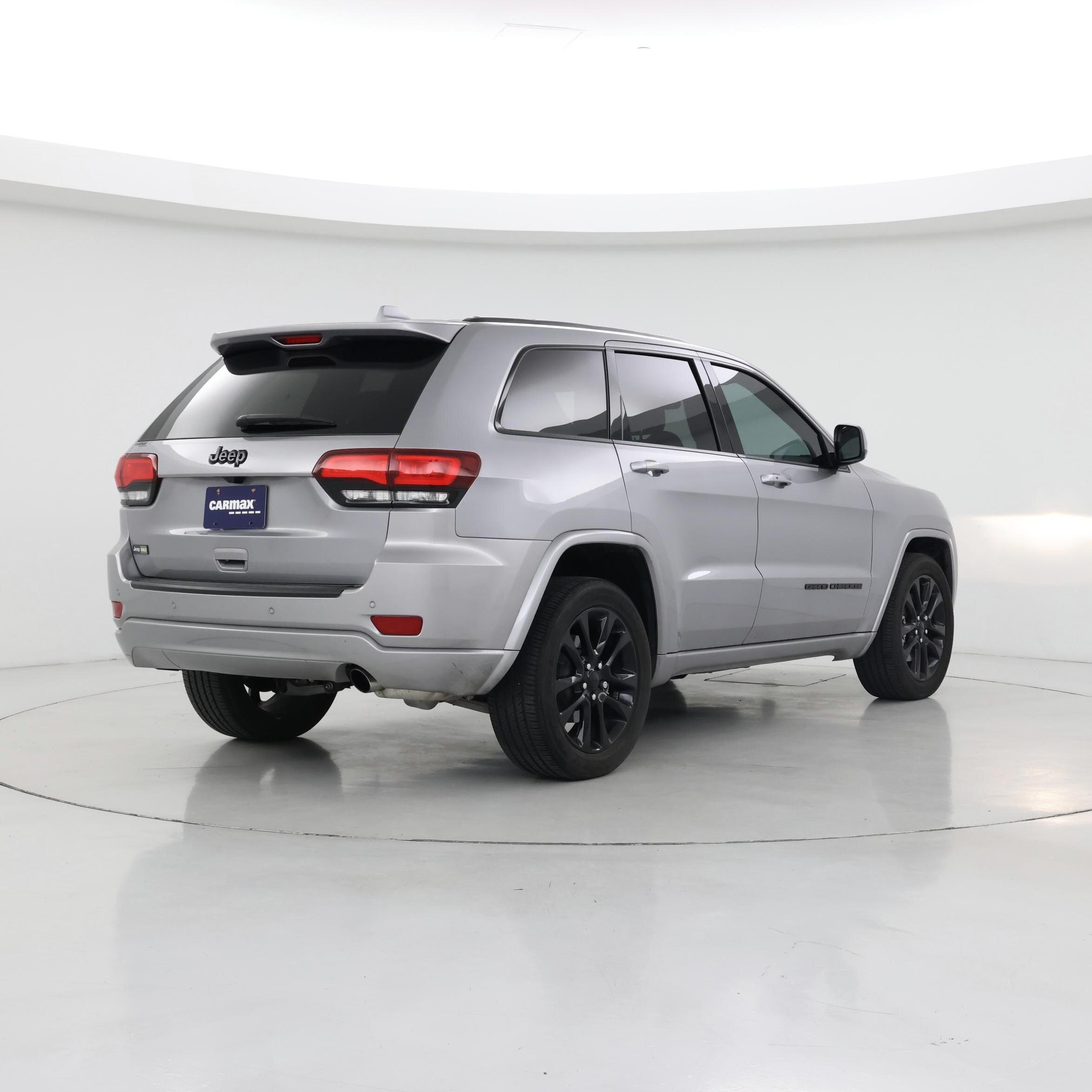 Thumbnail: 2021 Jeep Grand Cherokee - 8
