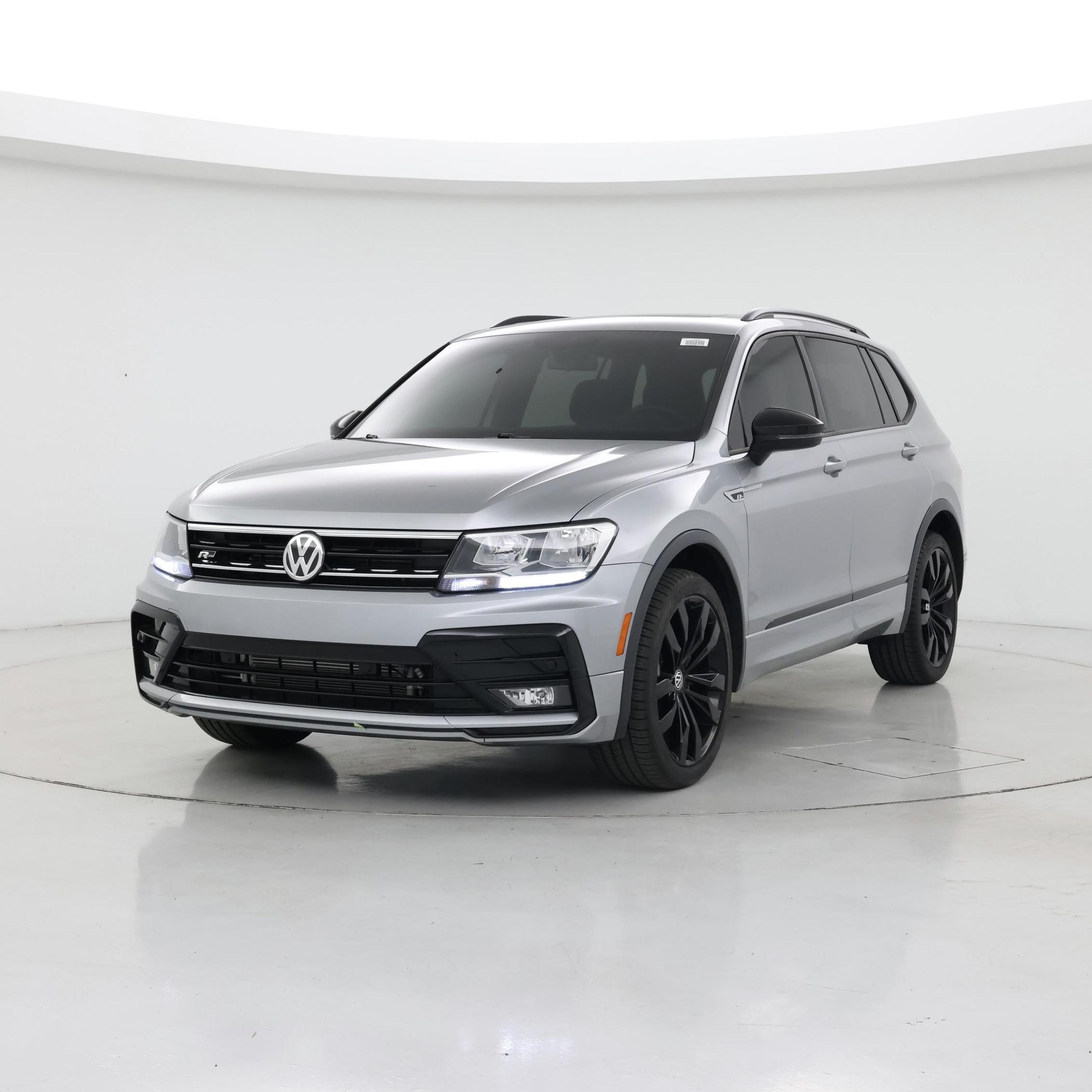 Thumbnail: 2021 Volkswagen Tiguan - 4