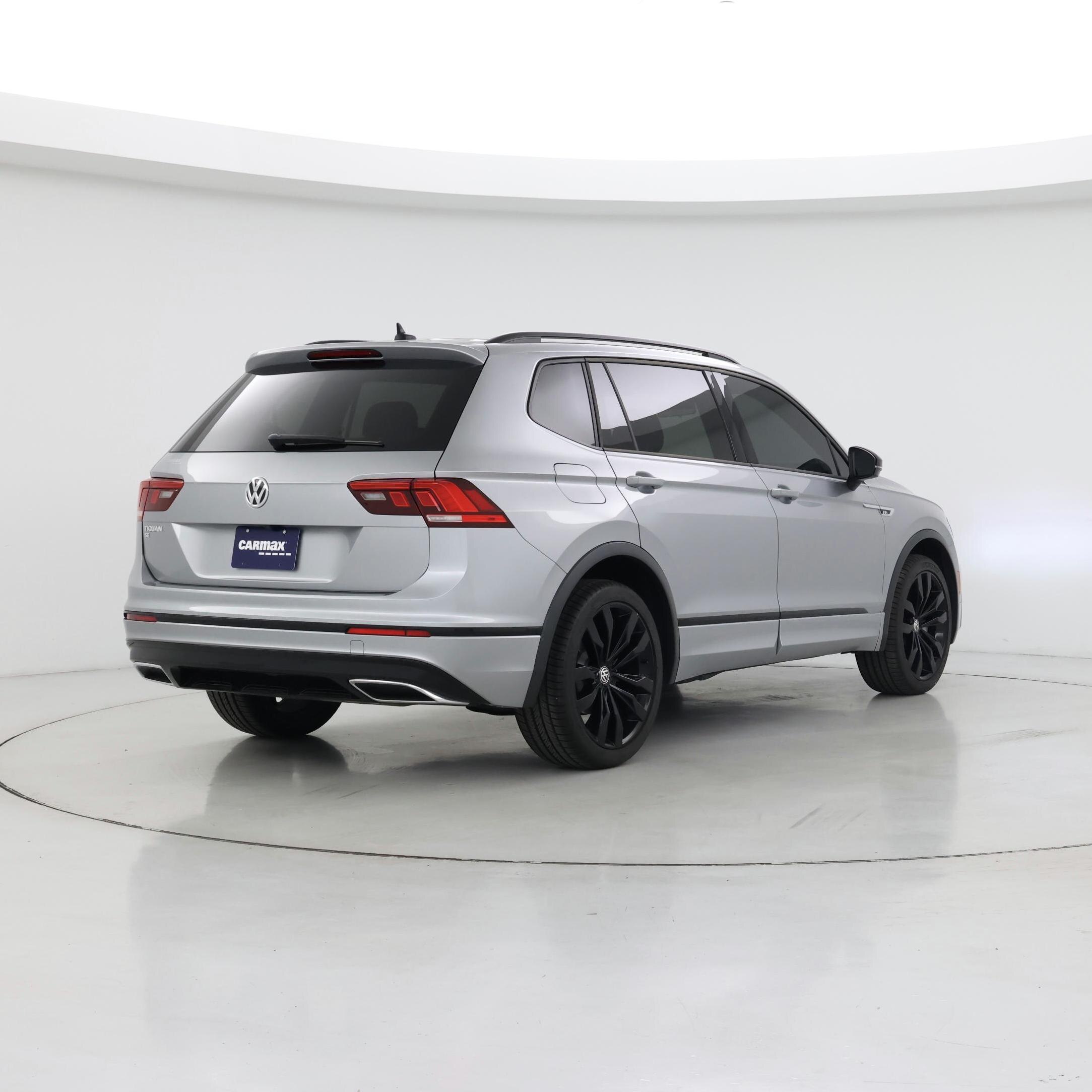 Thumbnail: 2021 Volkswagen Tiguan - 8