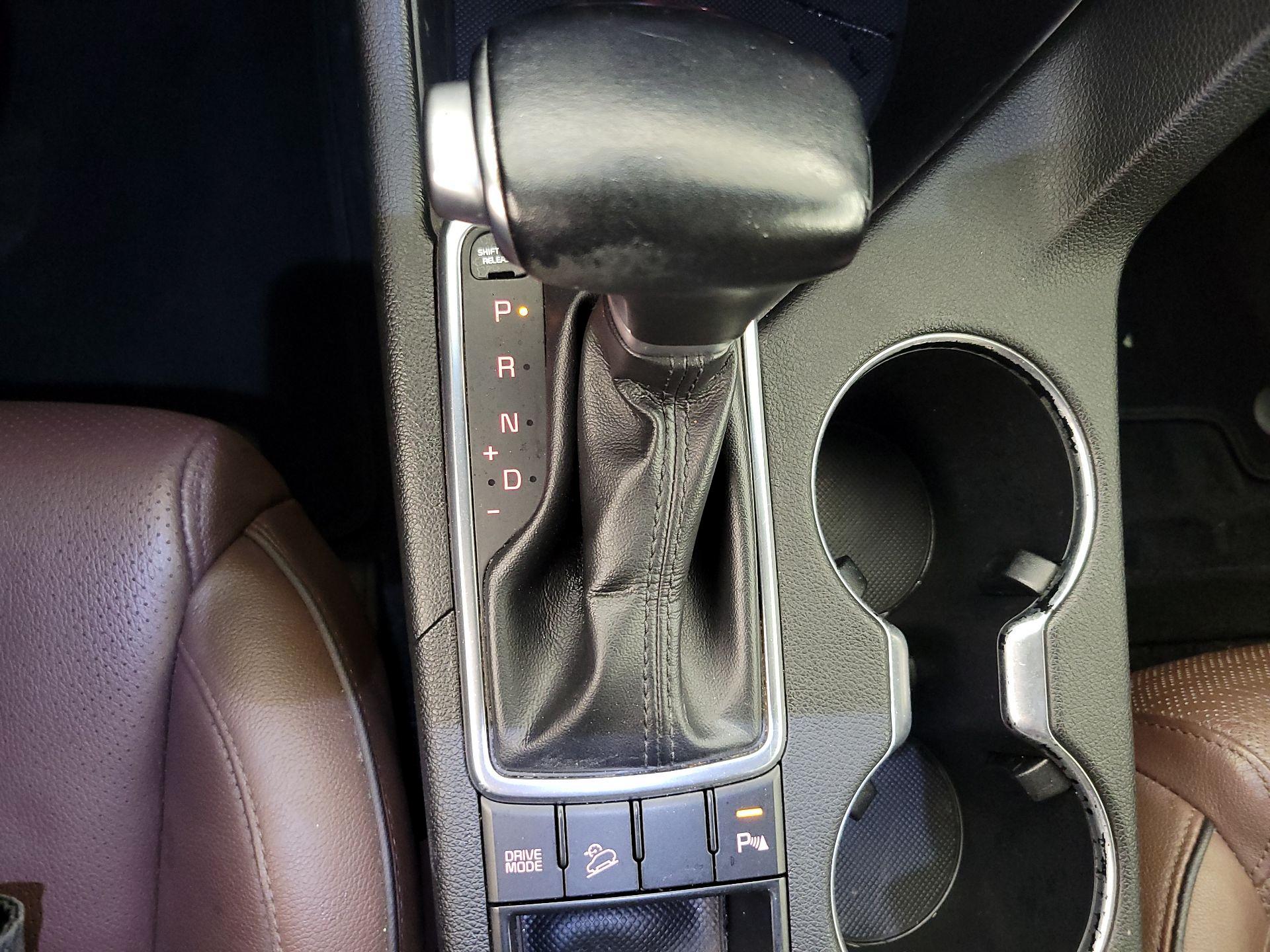 Thumbnail: 2017 Kia Sportage - 18