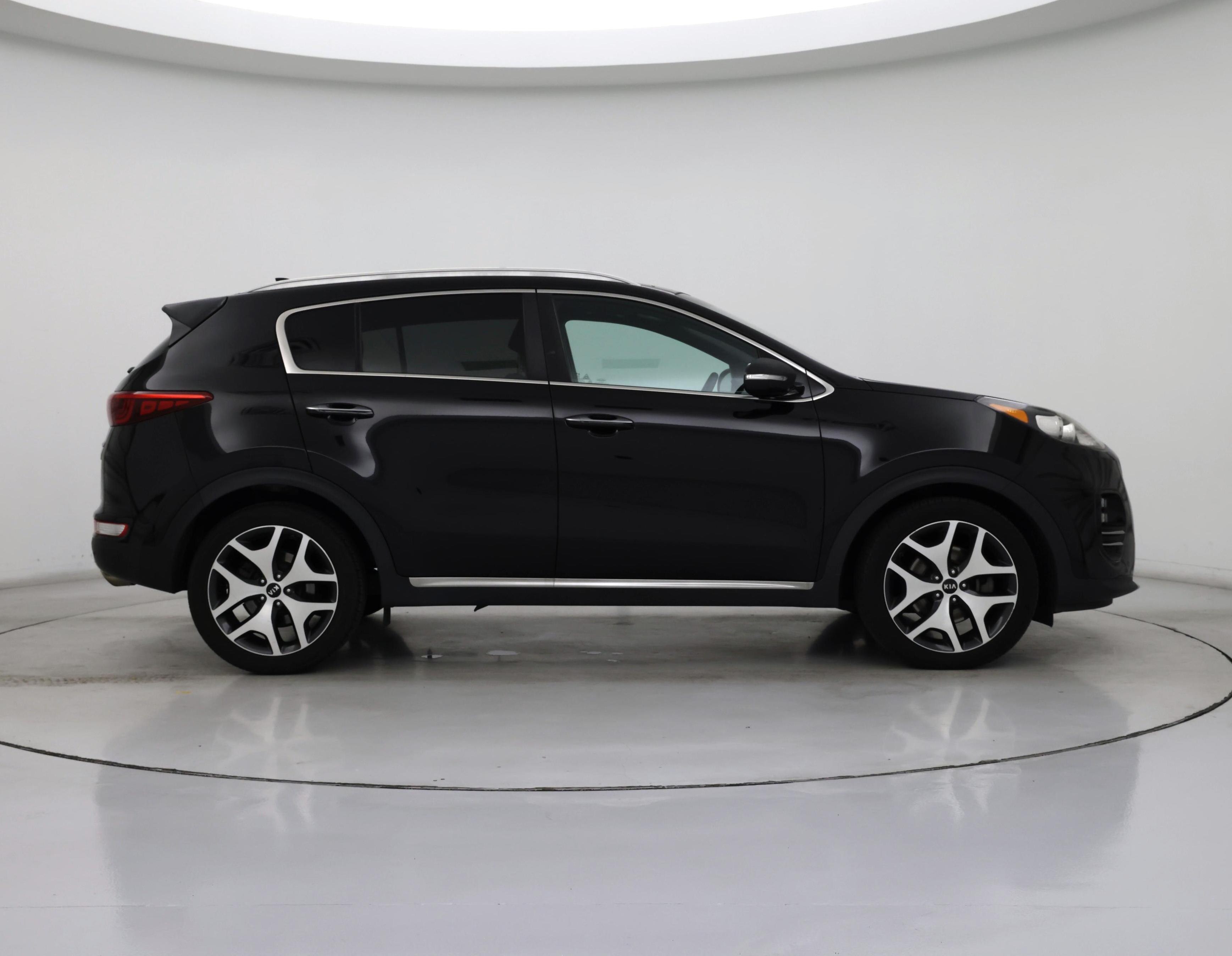 Thumbnail: 2017 Kia Sportage - 7