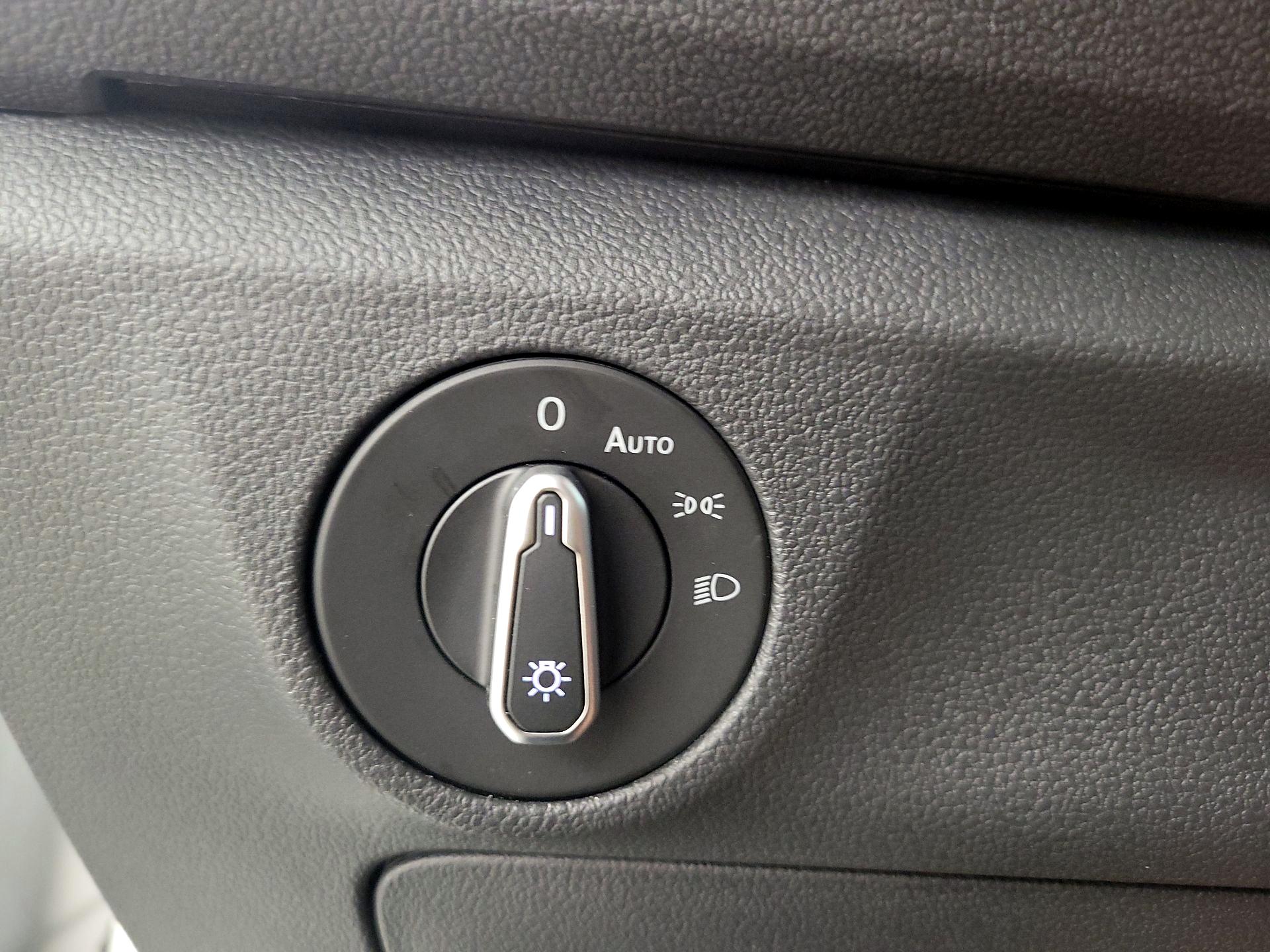 Thumbnail: 2024 Volkswagen Jetta - 13