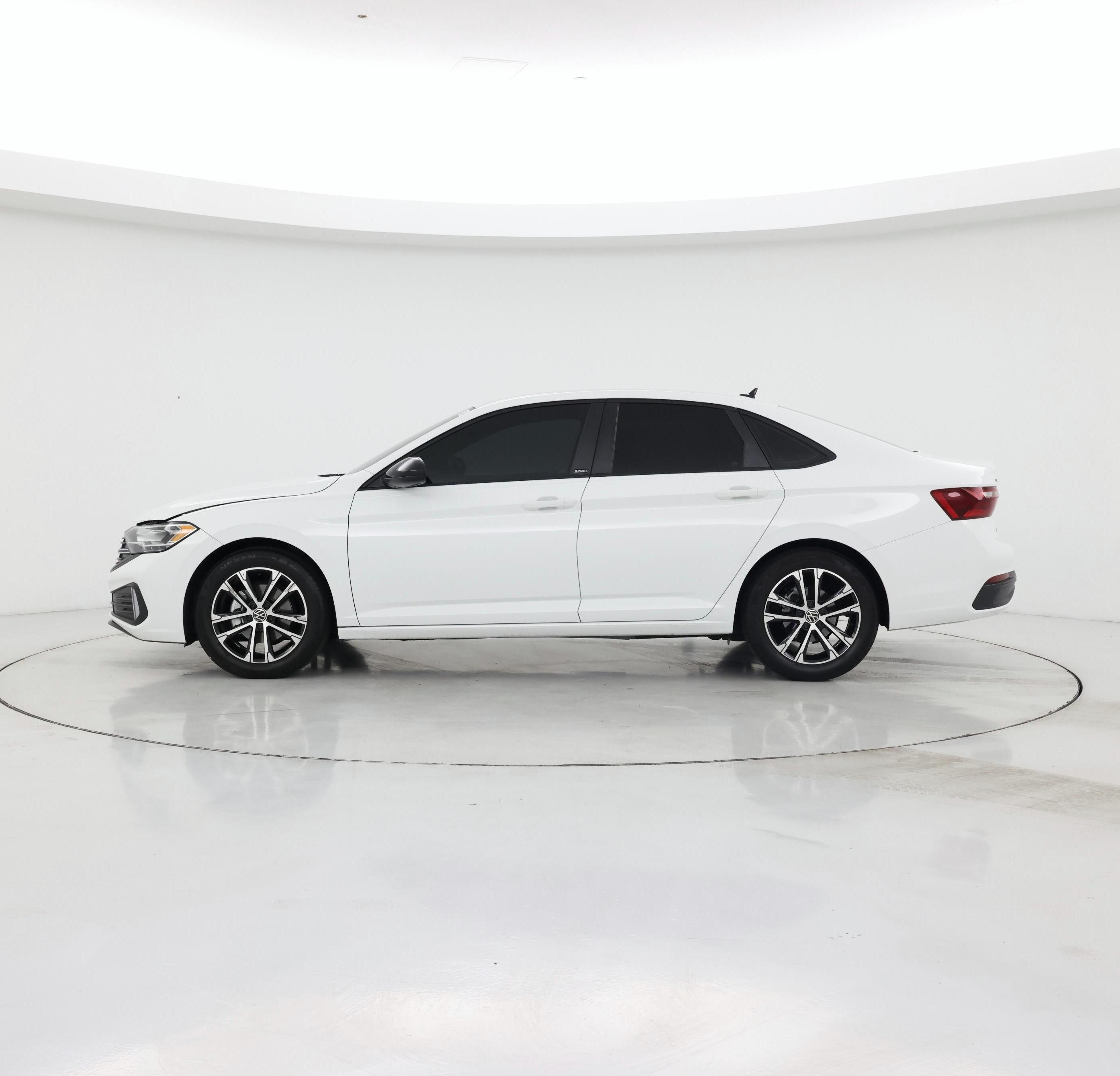 Thumbnail: 2024 Volkswagen Jetta - 3