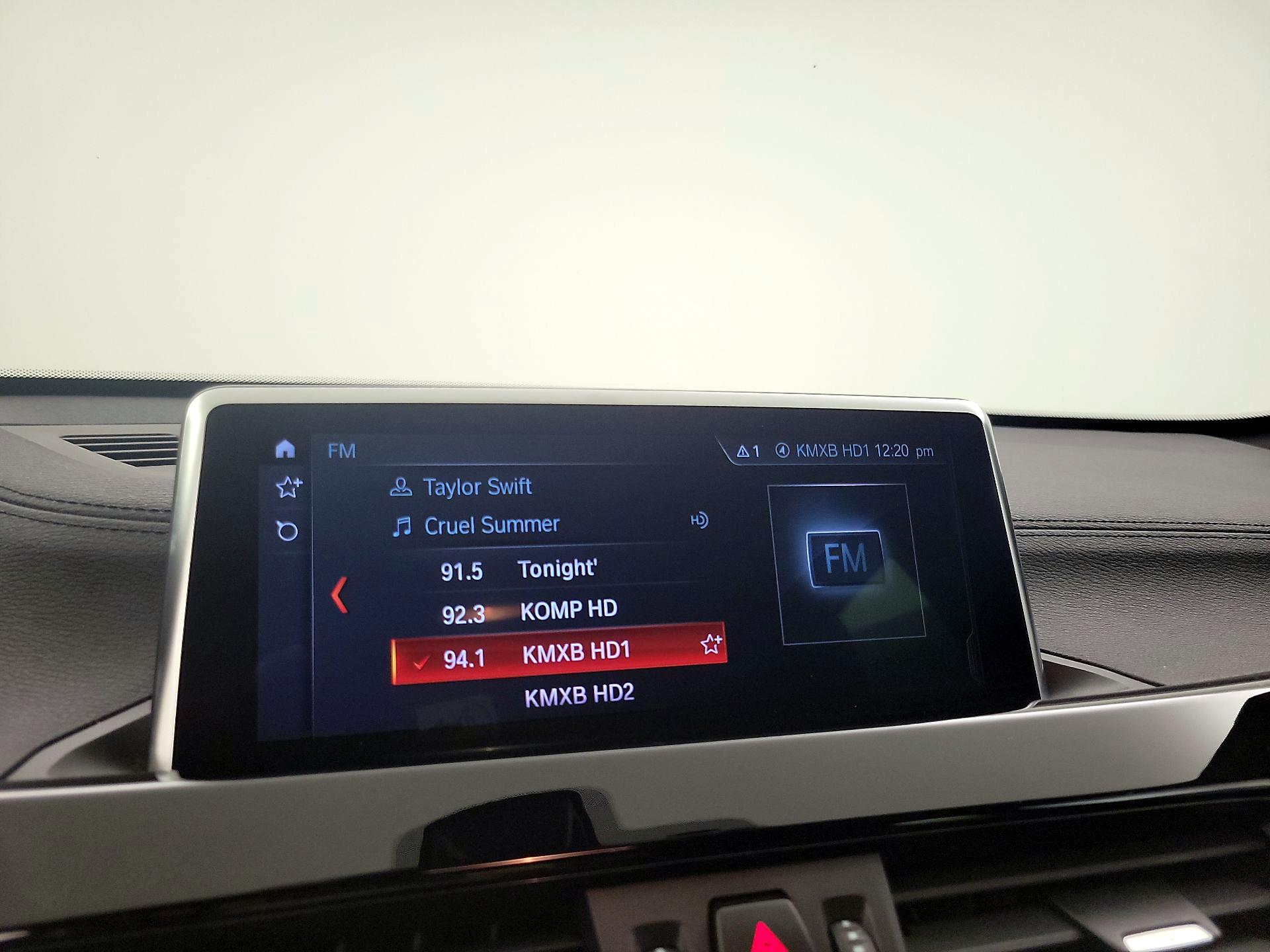 Thumbnail: 2021 BMW X1 - 16