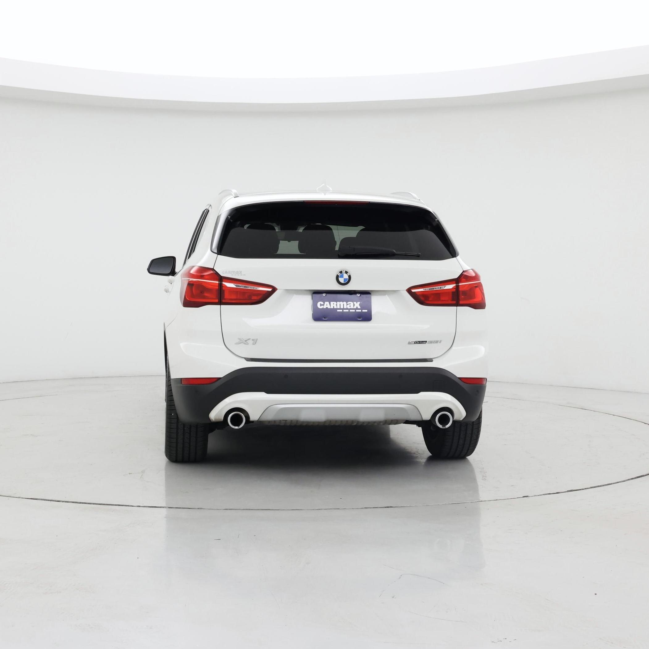 Thumbnail: 2021 BMW X1 - 6