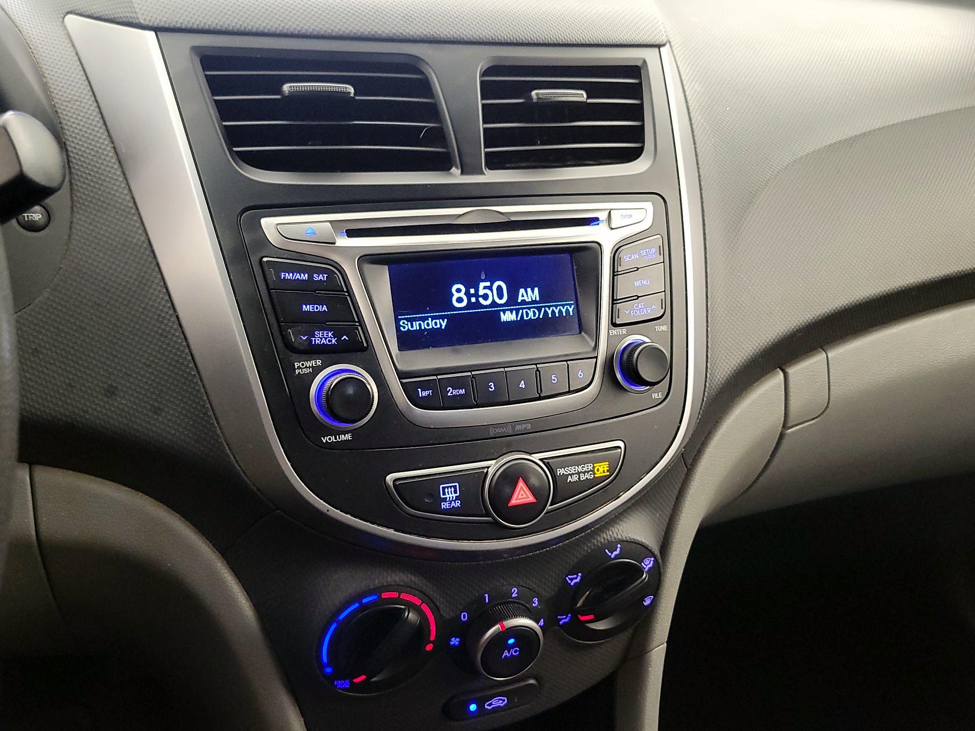 Thumbnail: 2016 Hyundai Accent - 14