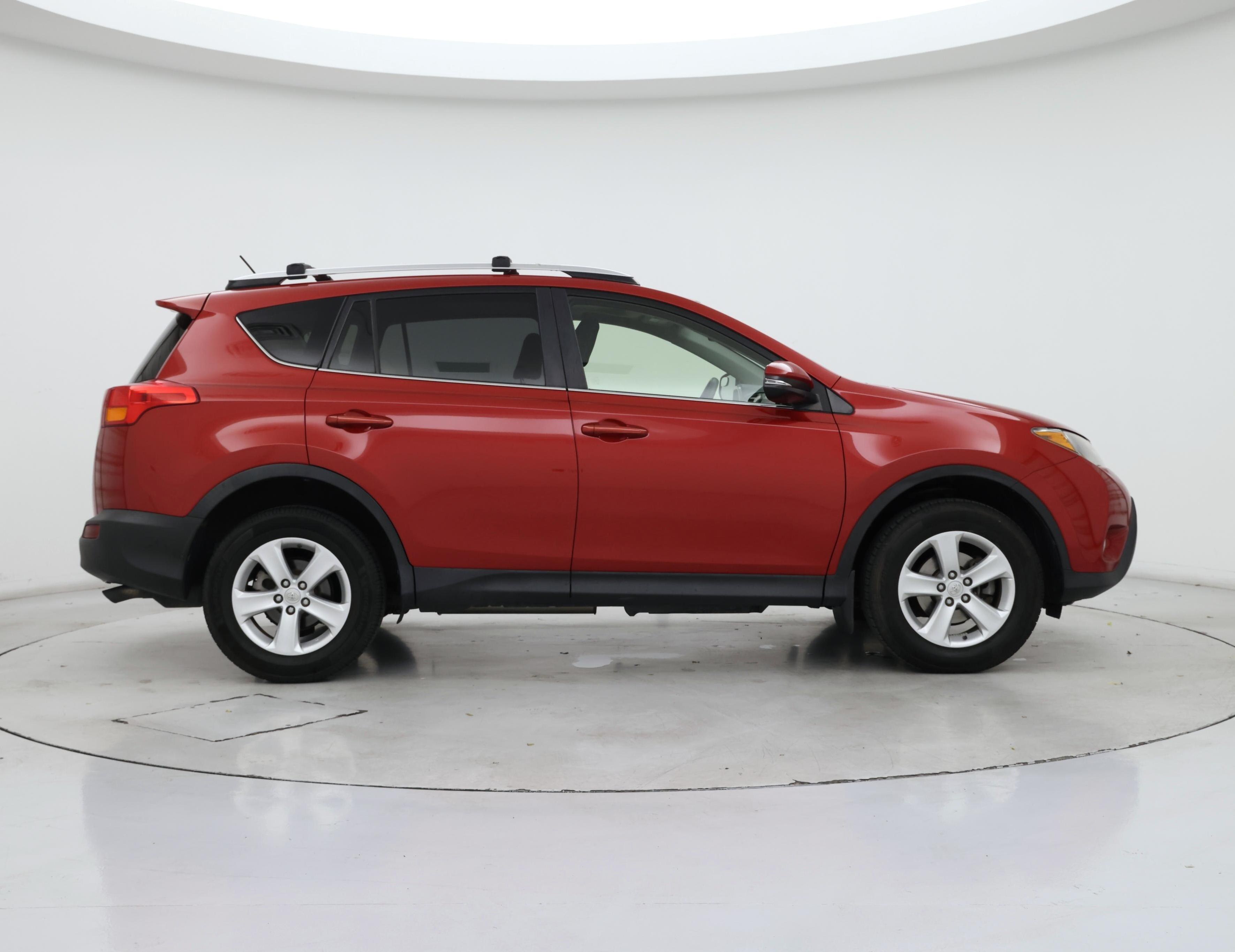 Thumbnail: 2014 Toyota RAV4 - 7
