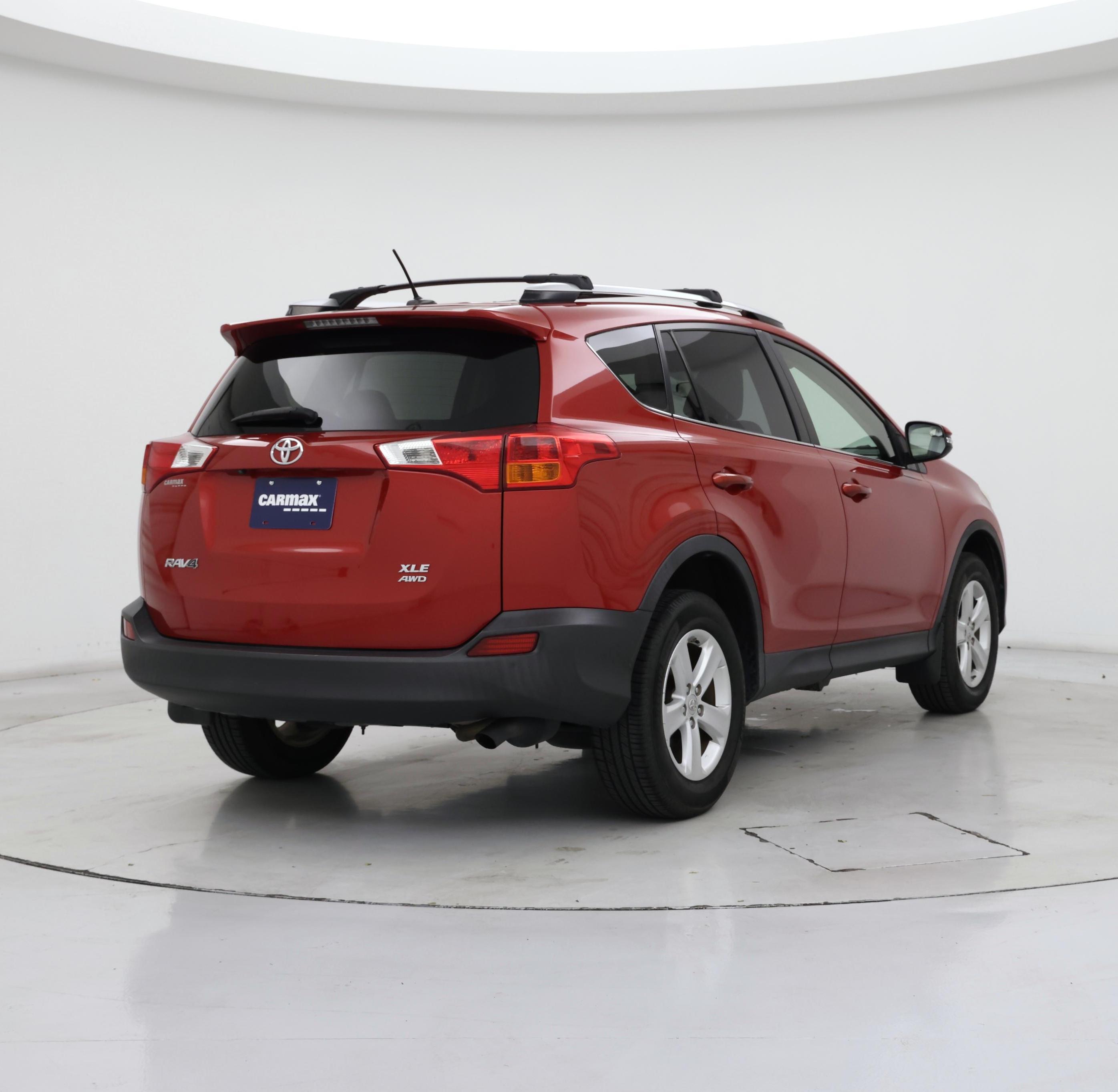 Thumbnail: 2014 Toyota RAV4 - 8