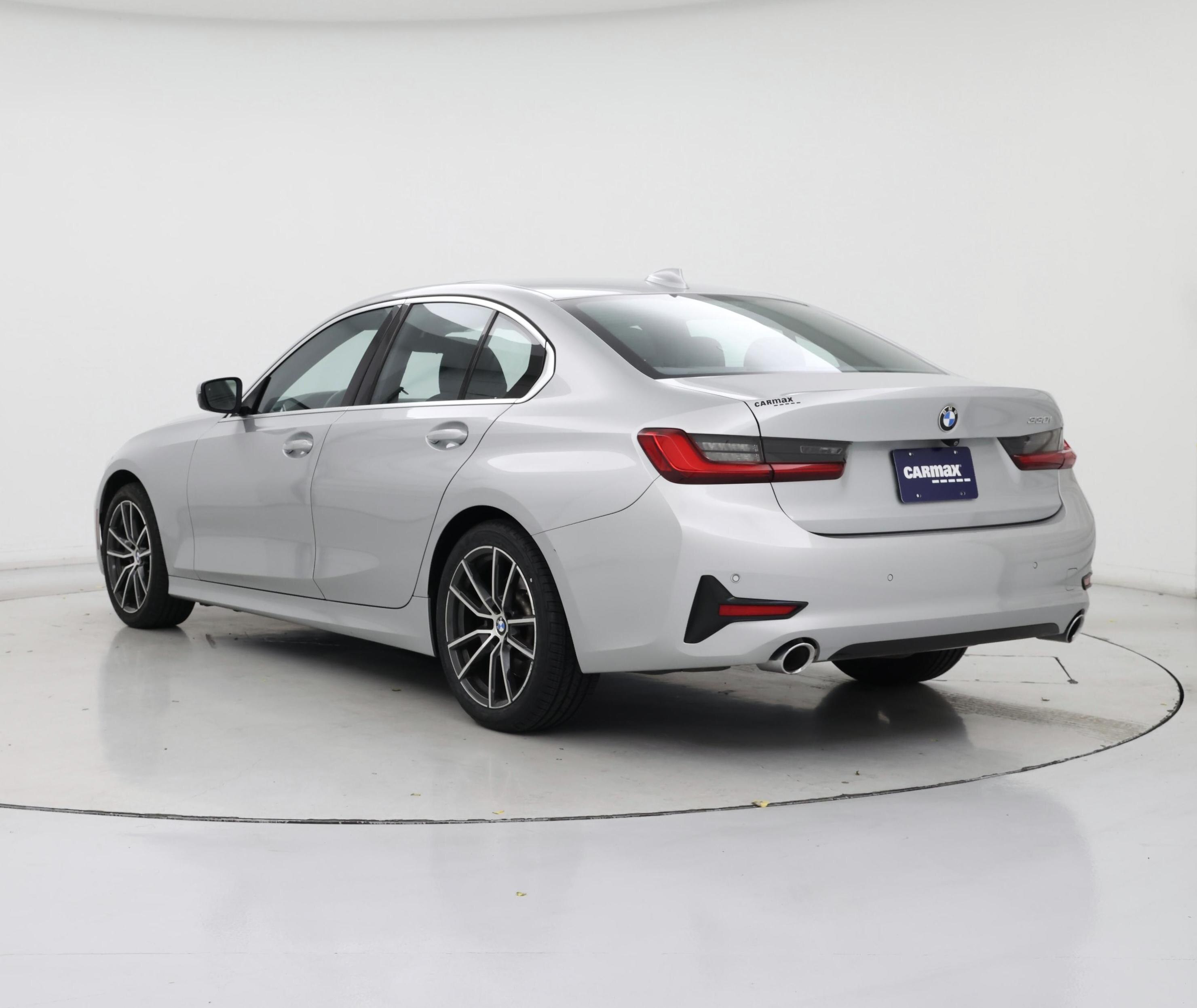 Thumbnail: 2019 BMW 3 Series - 2