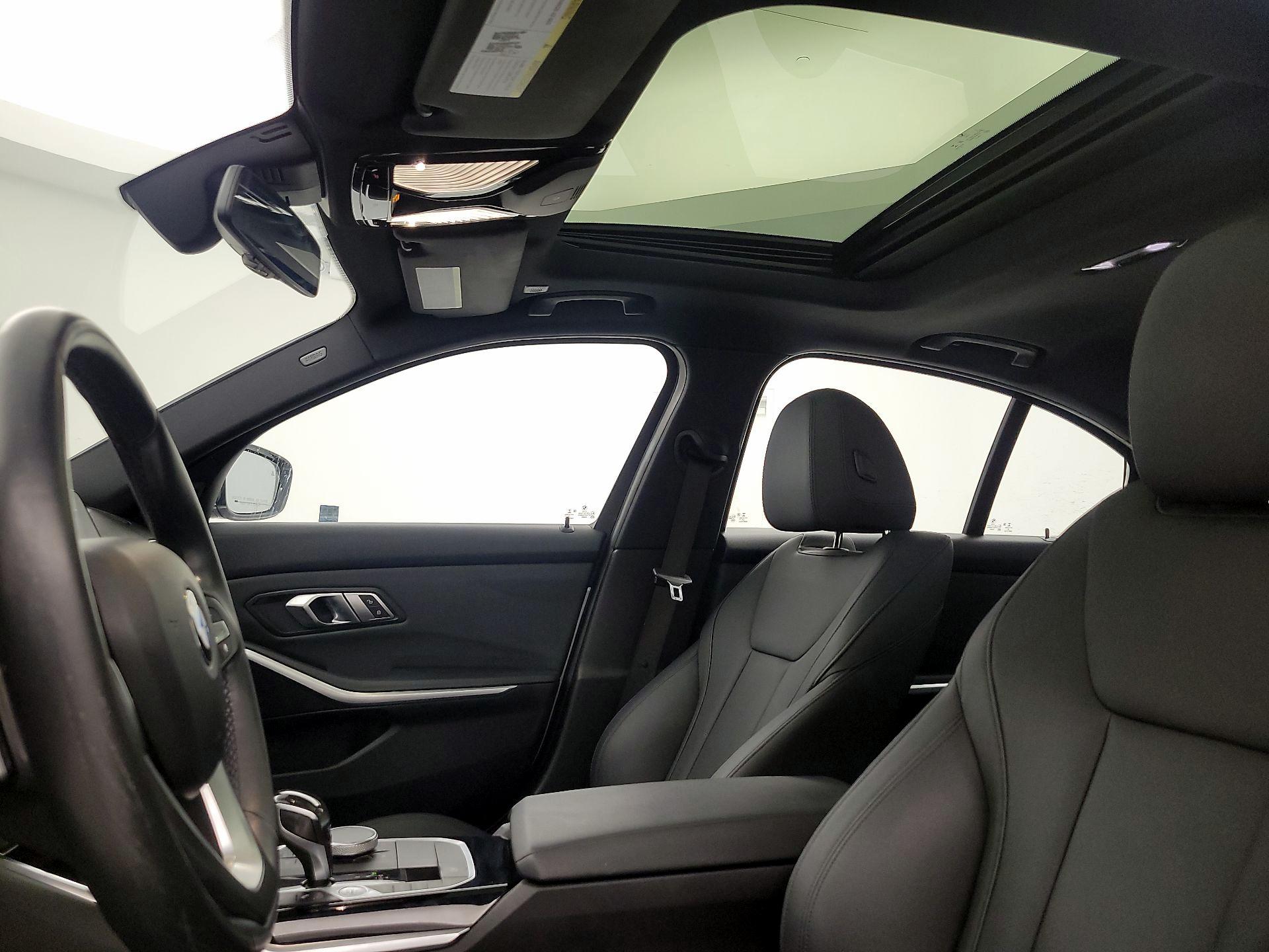 Thumbnail: 2019 BMW 3 Series - 20